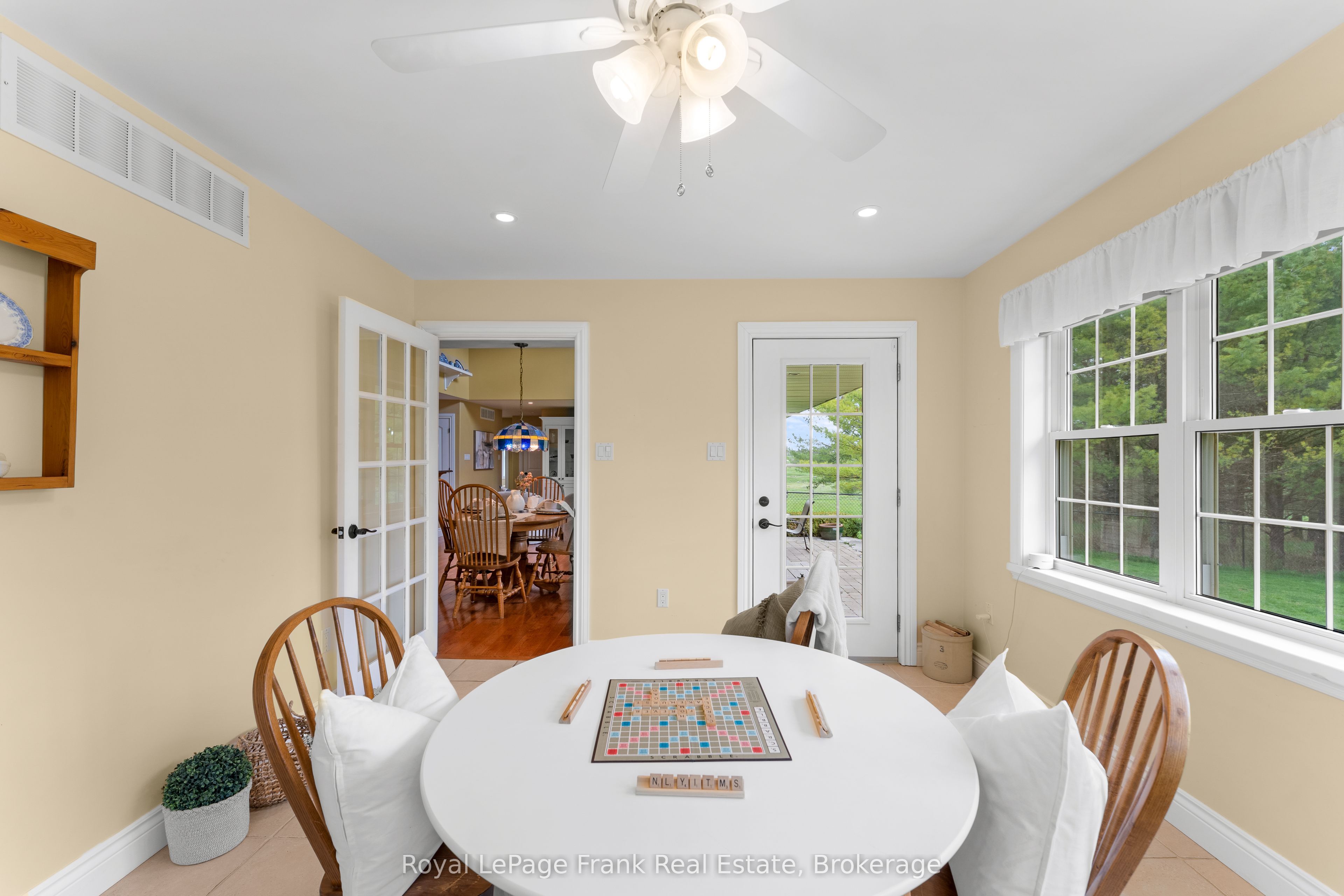 382 Lakehurst Circle Road Property Photo 34
