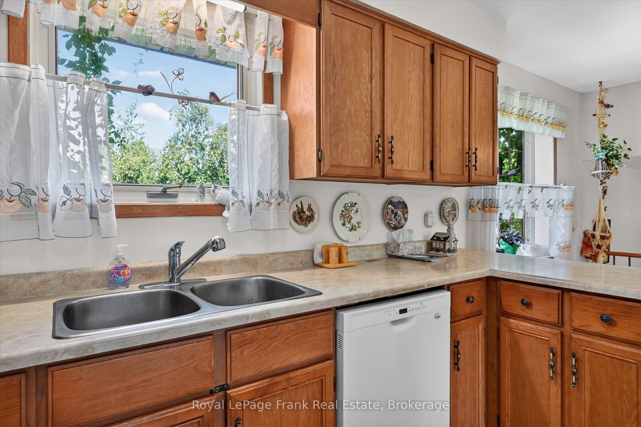 87 Oakwood Crescent Property Photo 13