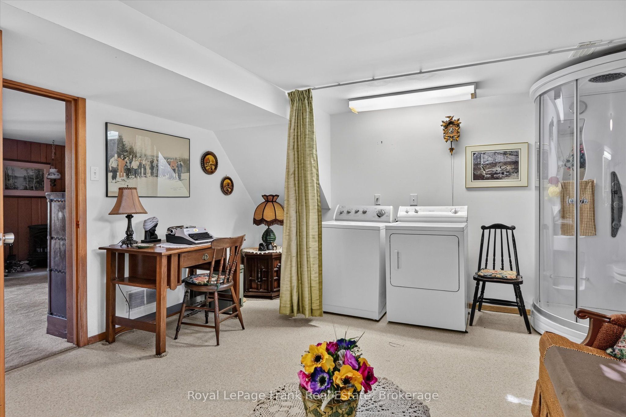 87 Oakwood Crescent Property Photo 38