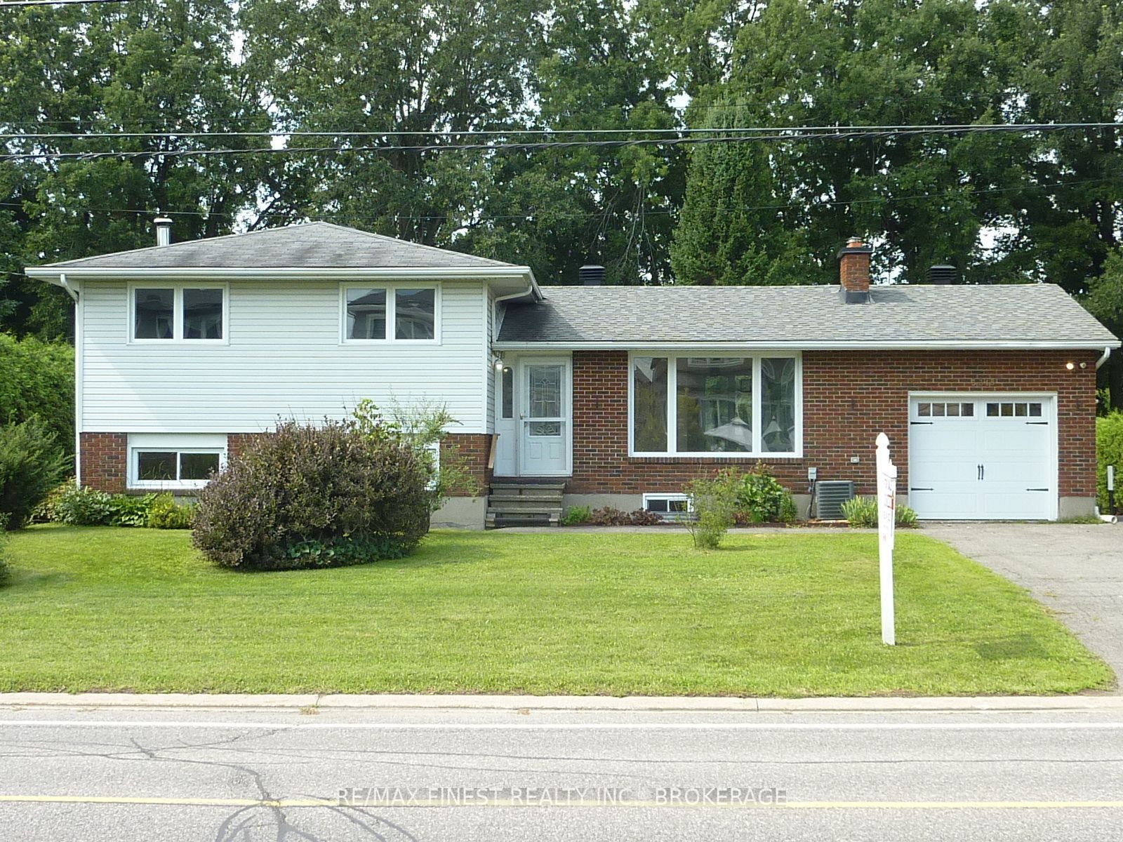 3318 Shea Road Property Photo 1