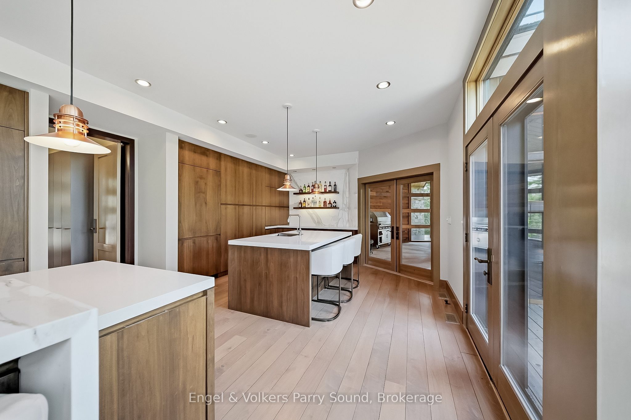 4 & 5 Peninsula Road Property Photo 13