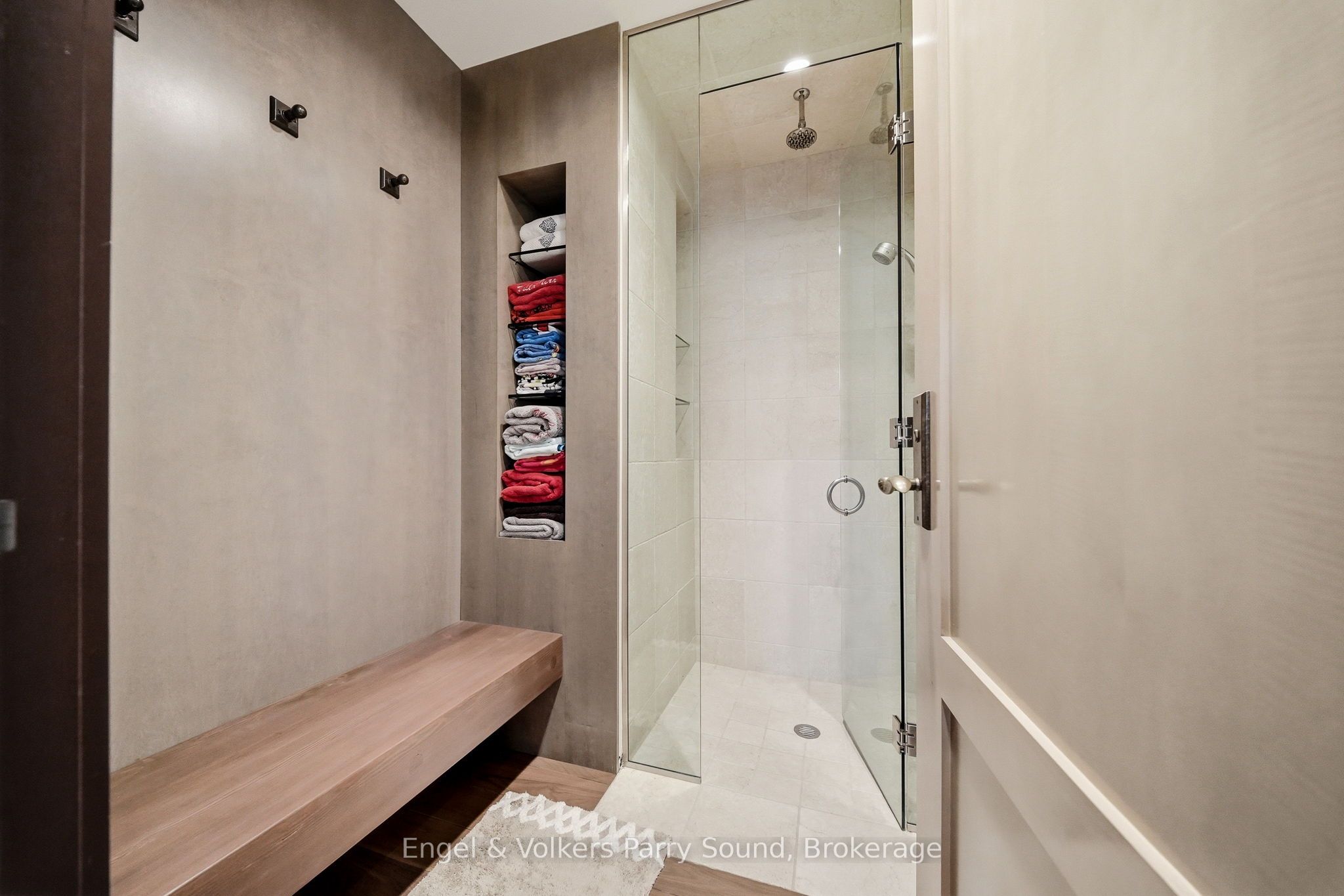 4 & 5 Peninsula Road Property Photo 18