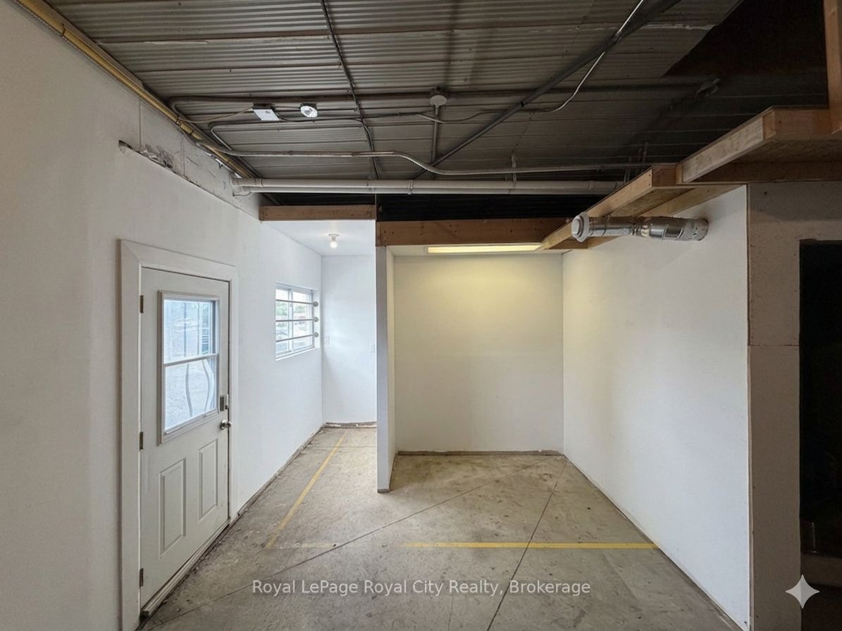 700 York Road Unit B & C Property Photo 8