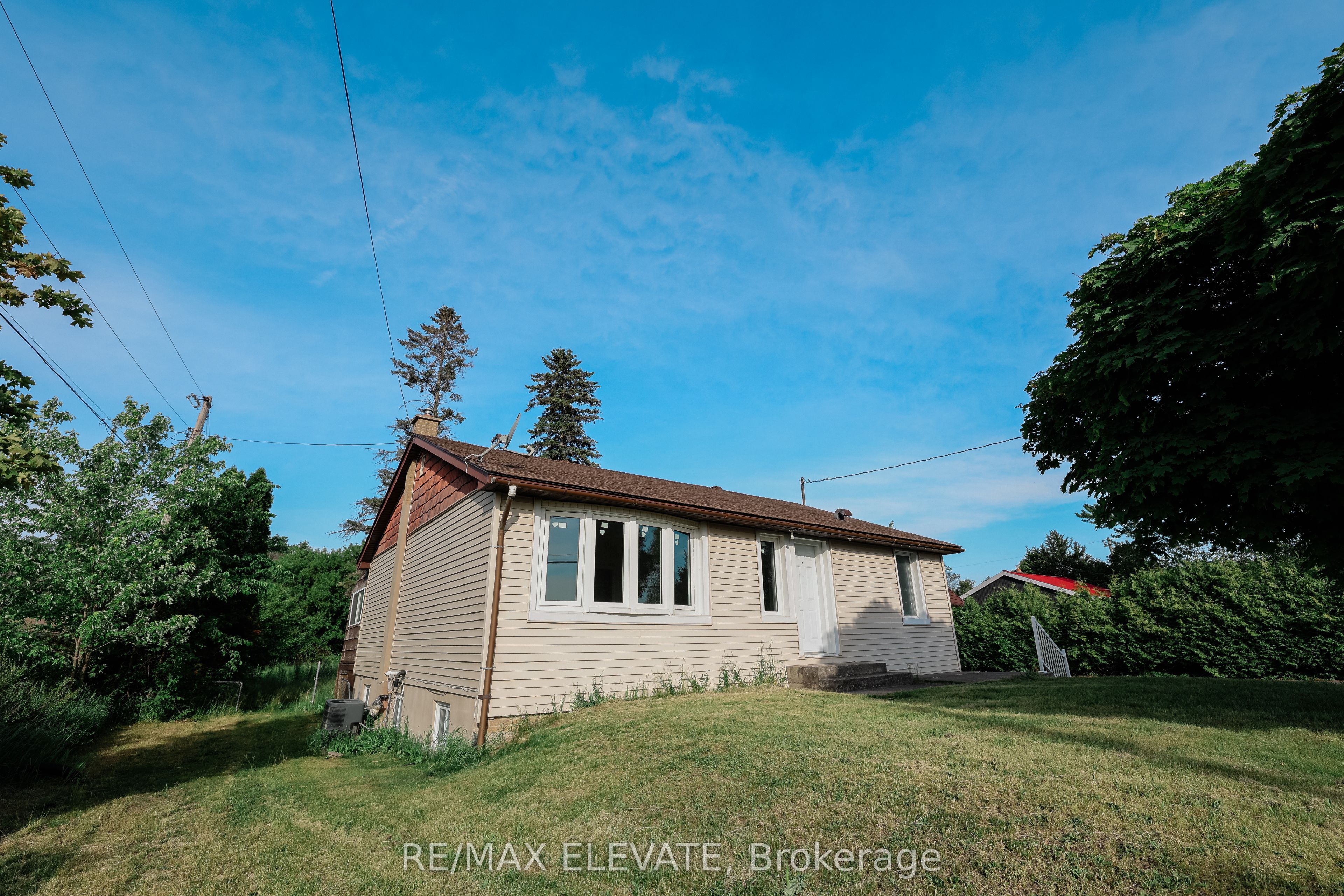 106 Whites Road Property Photo 3