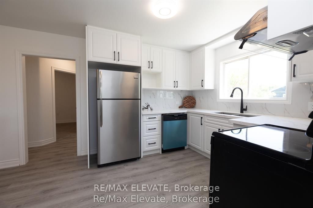 106 Whites Road Property Photo 7