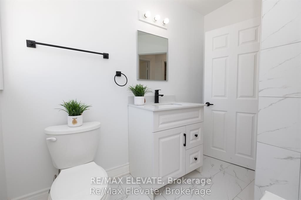 106 Whites Road Property Photo 10