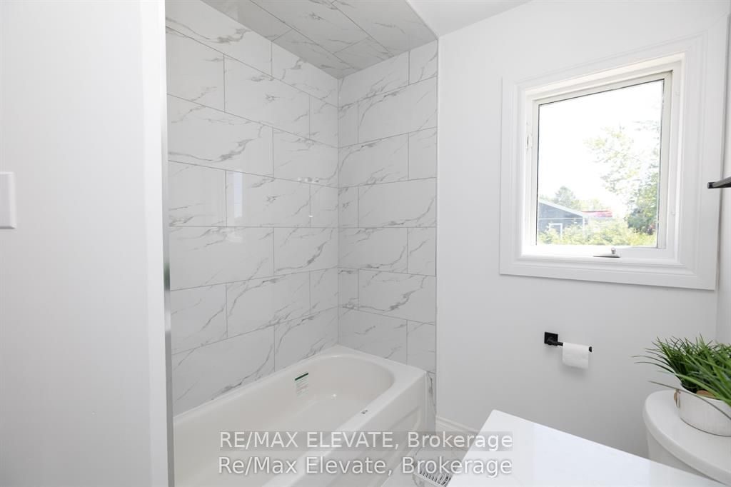 106 Whites Road Property Photo 11