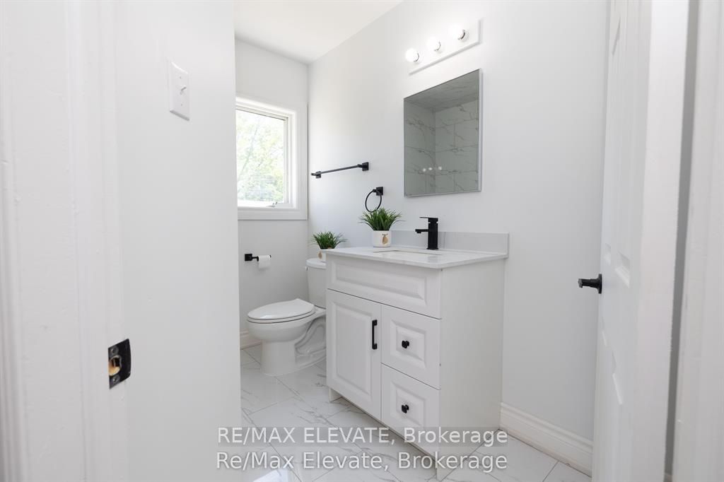 106 Whites Road Property Photo 12