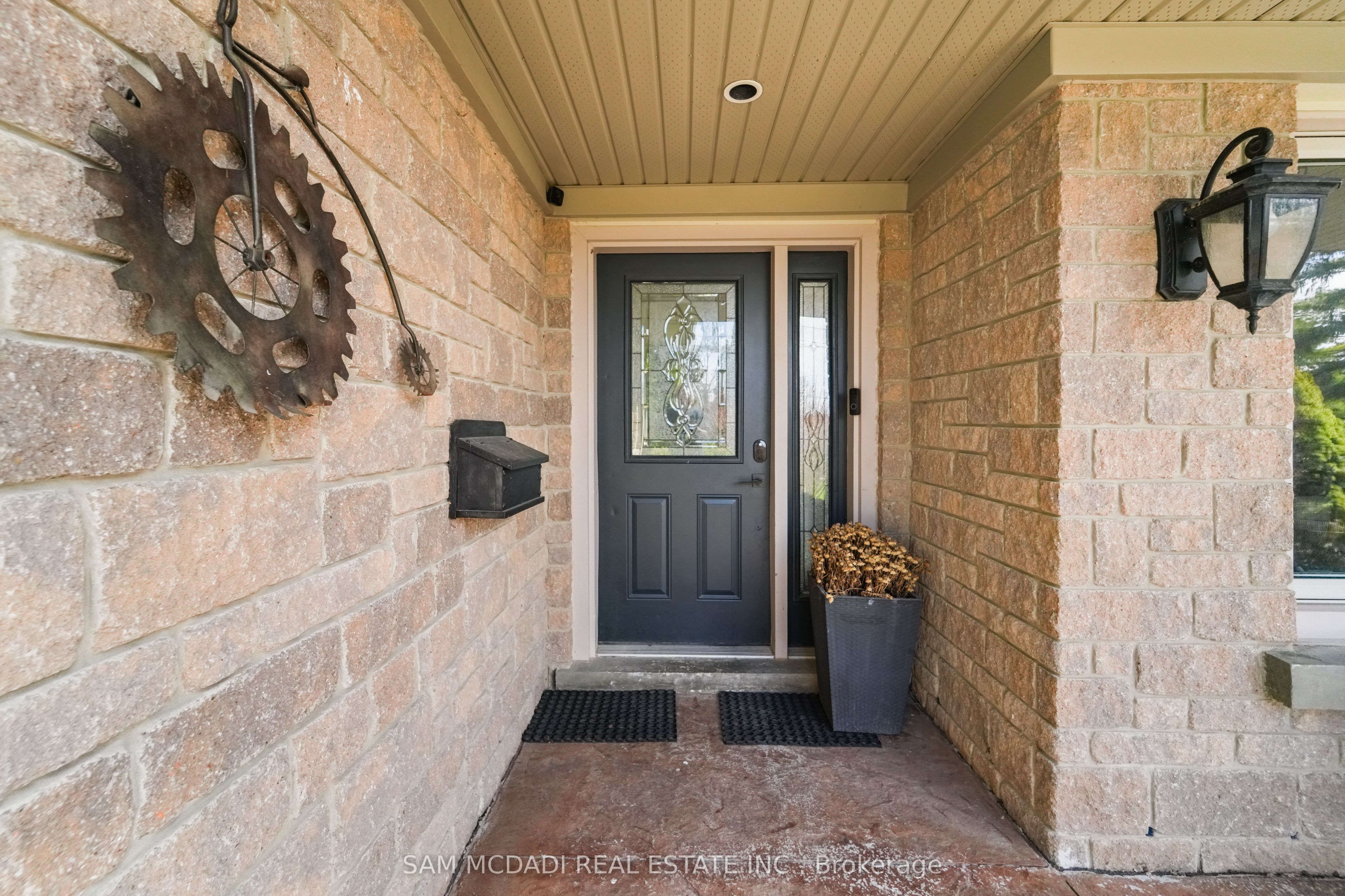 477 Fairview Street Property Photo 6