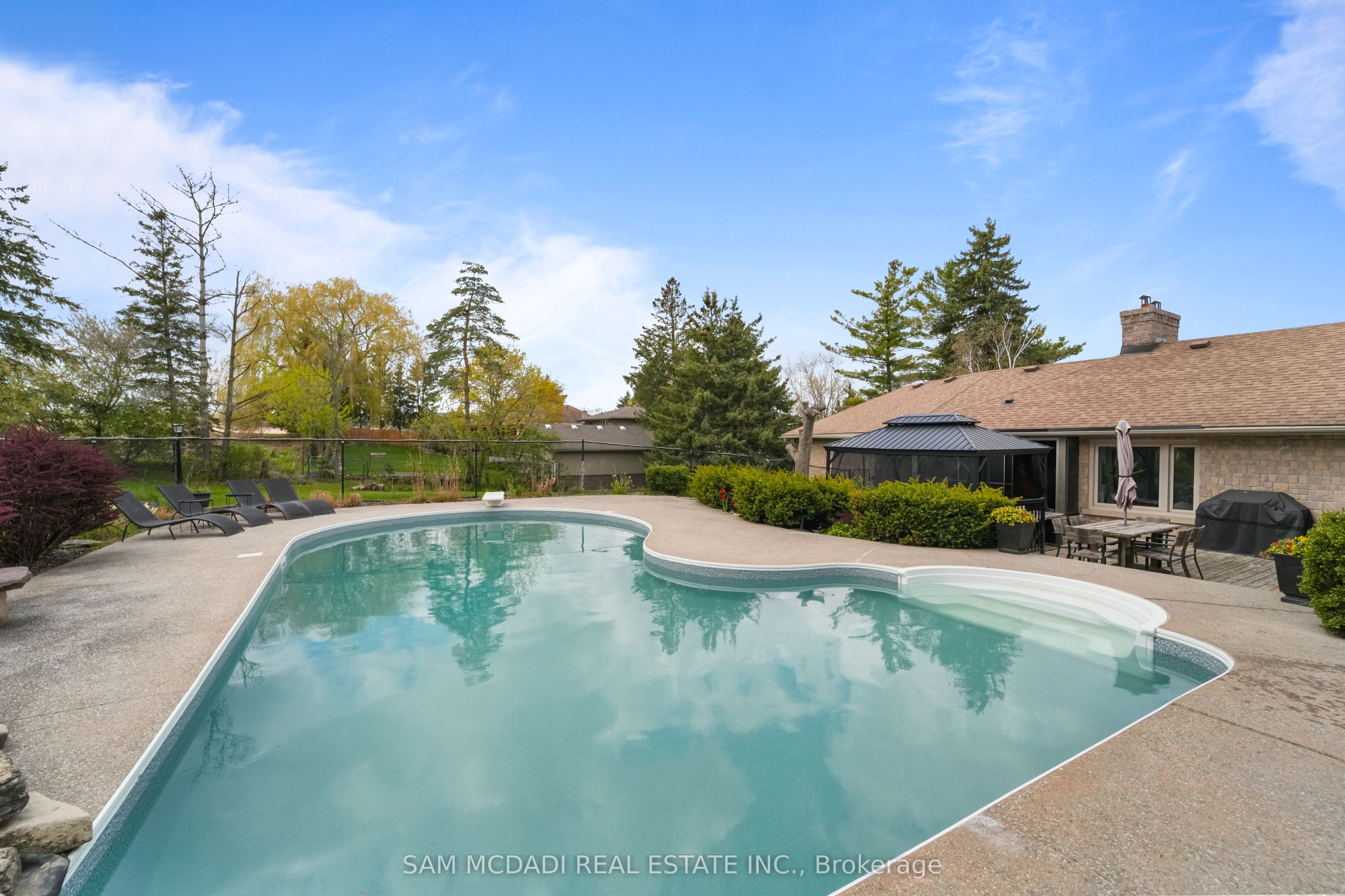 477 Fairview Street Property Photo 44