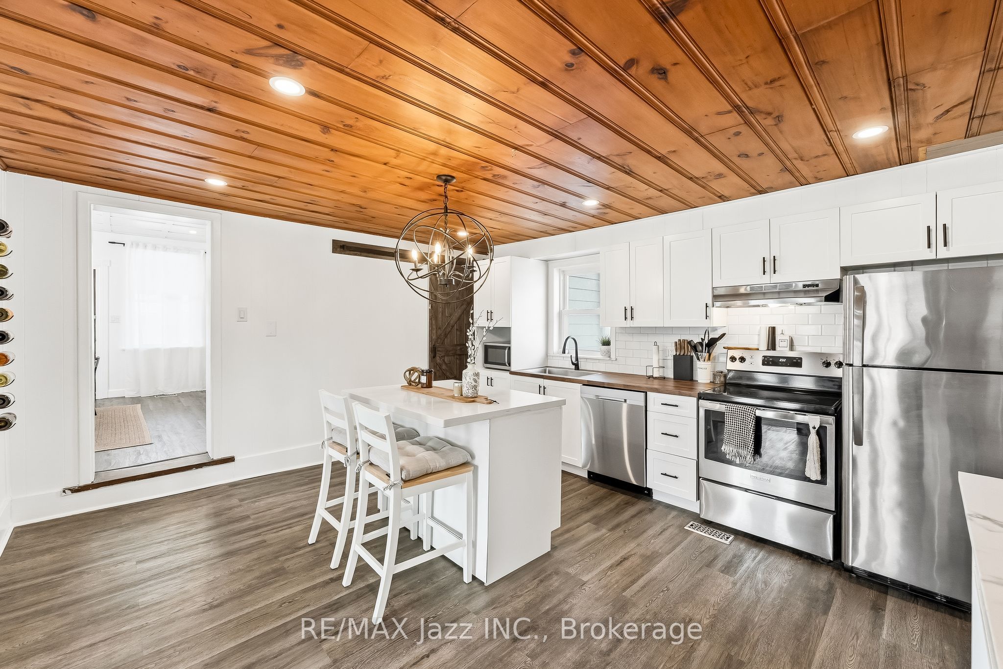 430 Eldon Road Property Photo 17