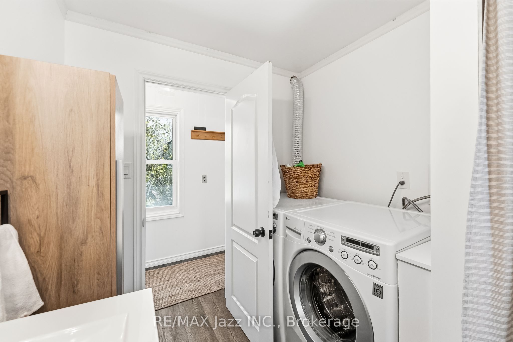 430 Eldon Road Property Photo 22
