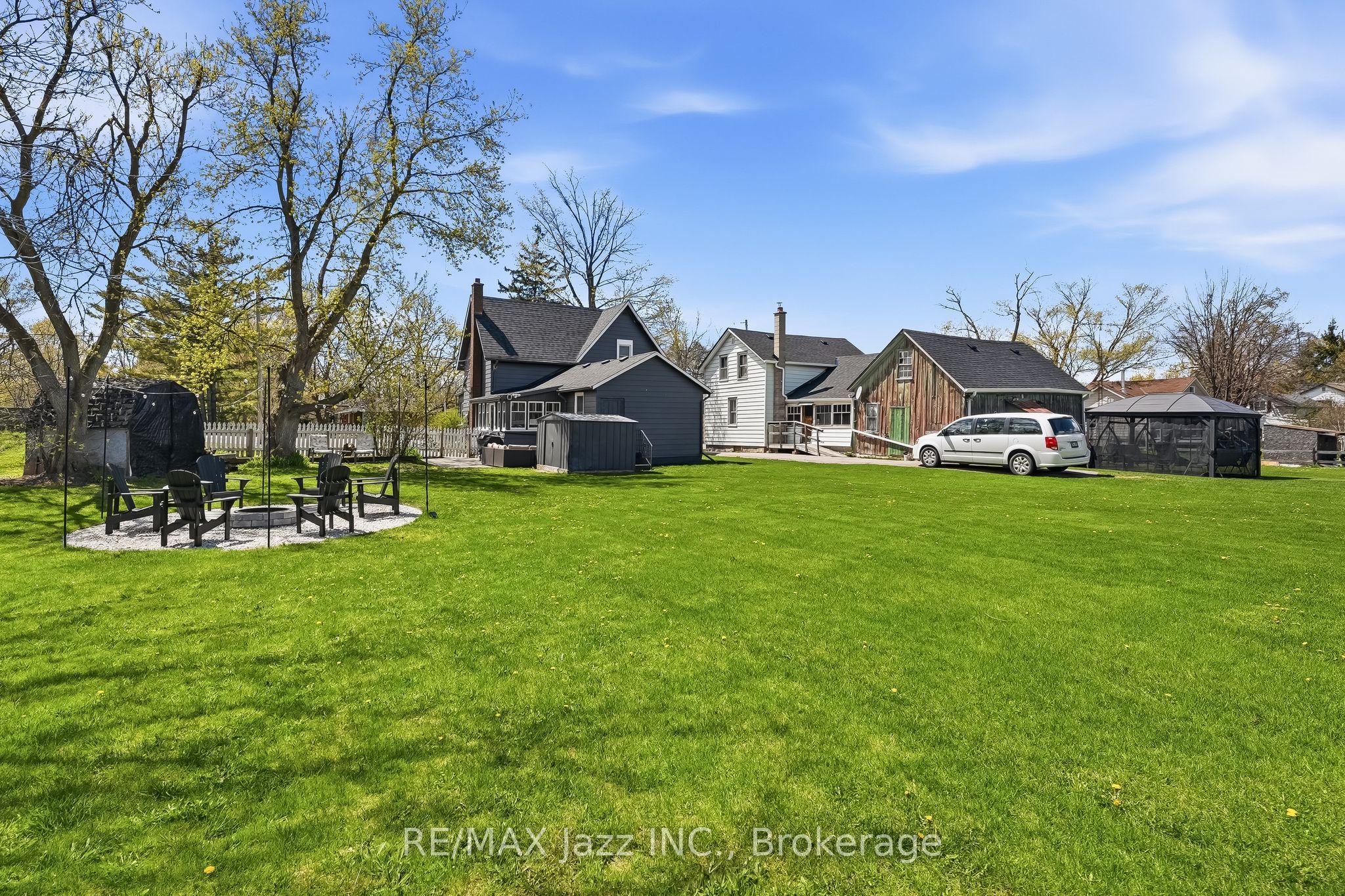 430 Eldon Road Property Photo 44