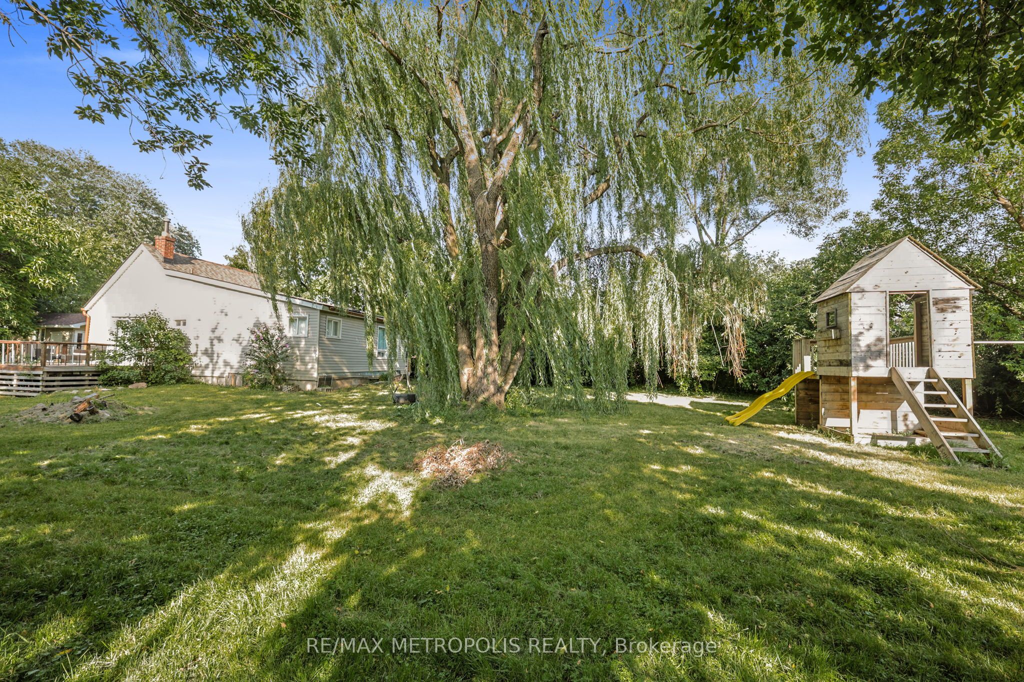 719 Knox Avenue Property Photo 26