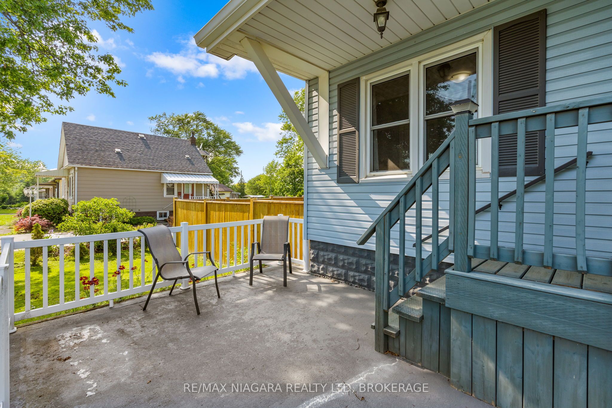 809 Broadway Avenue Property Photo 4