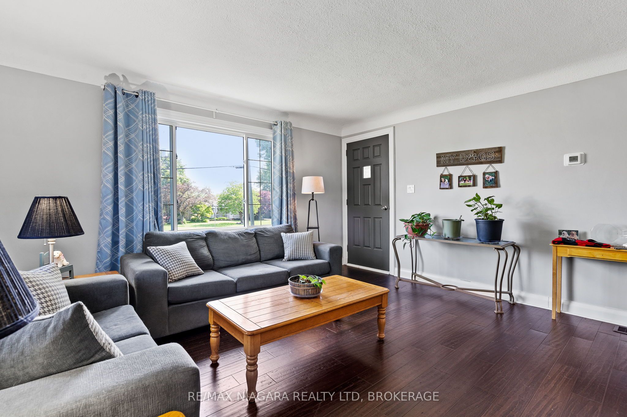809 Broadway Avenue Property Photo 6
