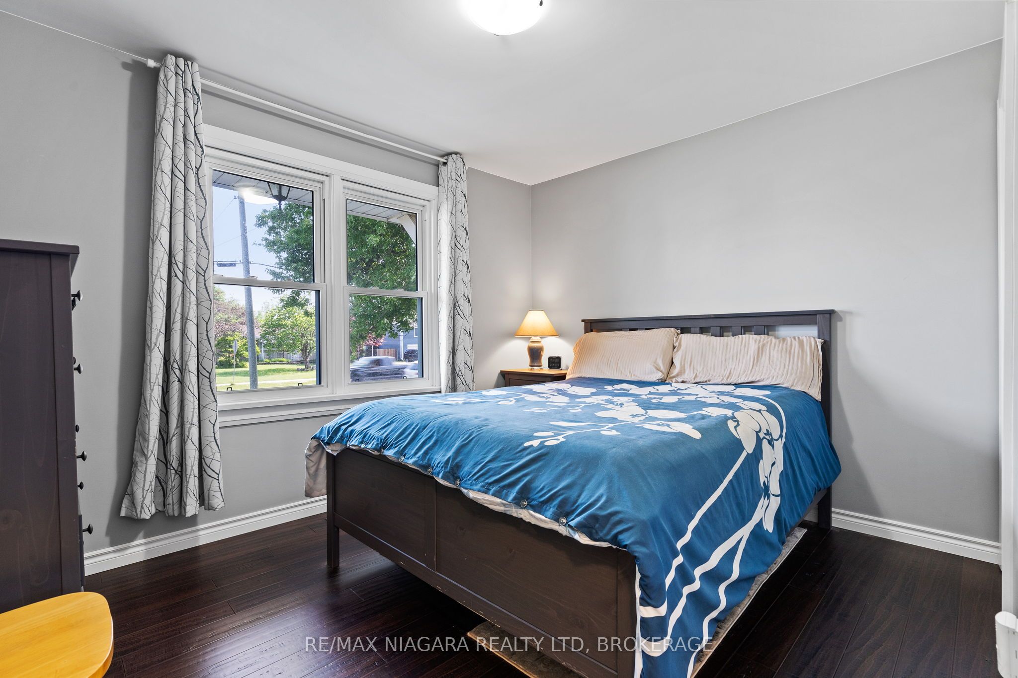 809 Broadway Avenue Property Photo 7