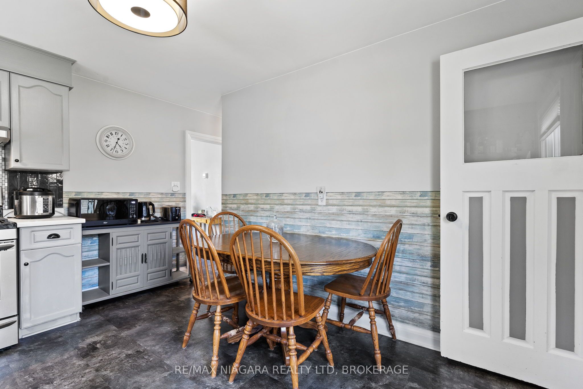 809 Broadway Avenue Property Photo 12