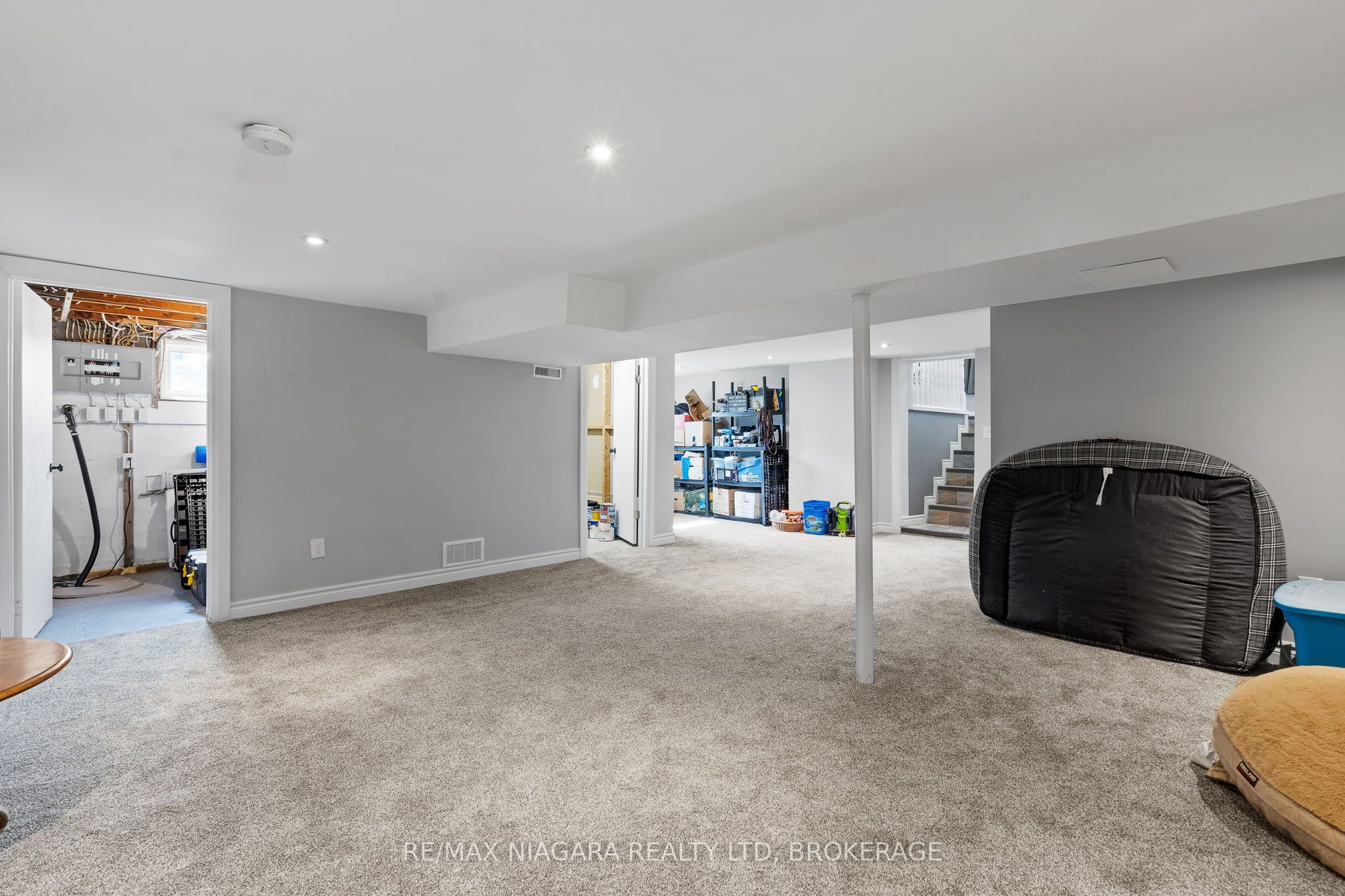 809 Broadway Avenue Property Photo 17
