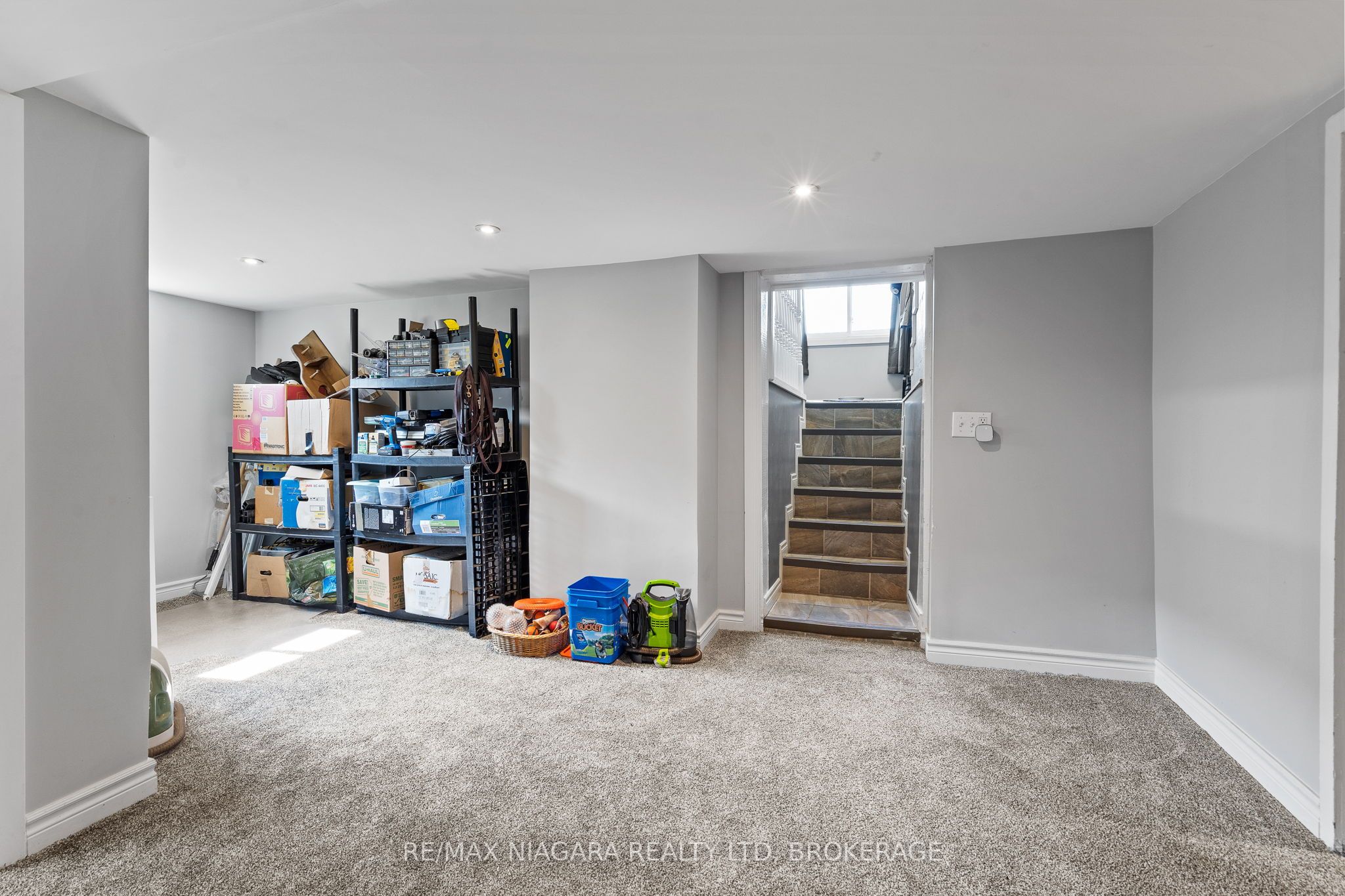 809 Broadway Avenue Property Photo 18