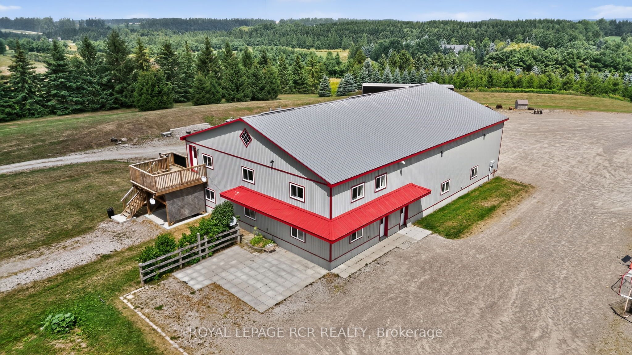 6128 Eighth Line Property Photo 3