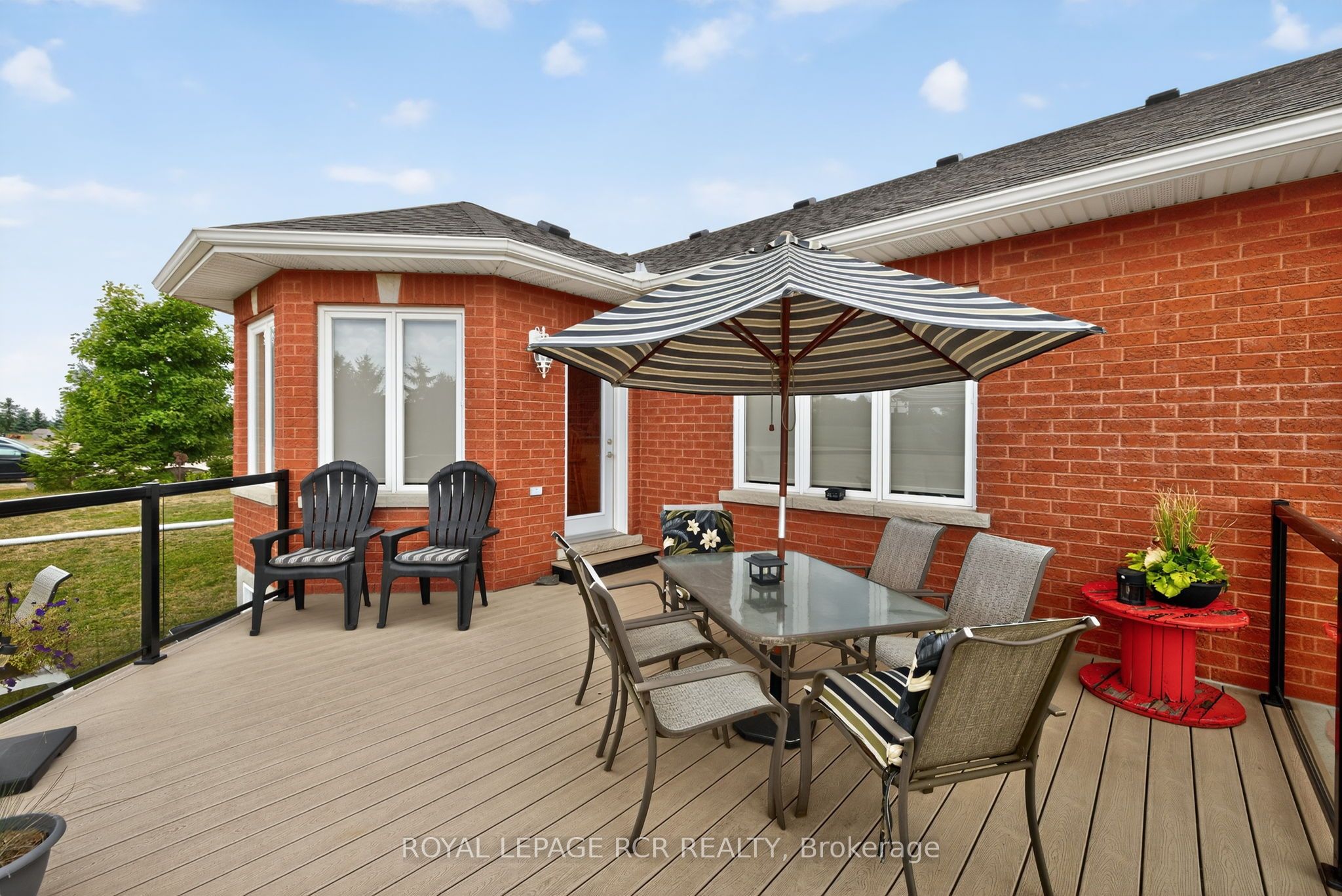 6128 Eighth Line Property Photo 43
