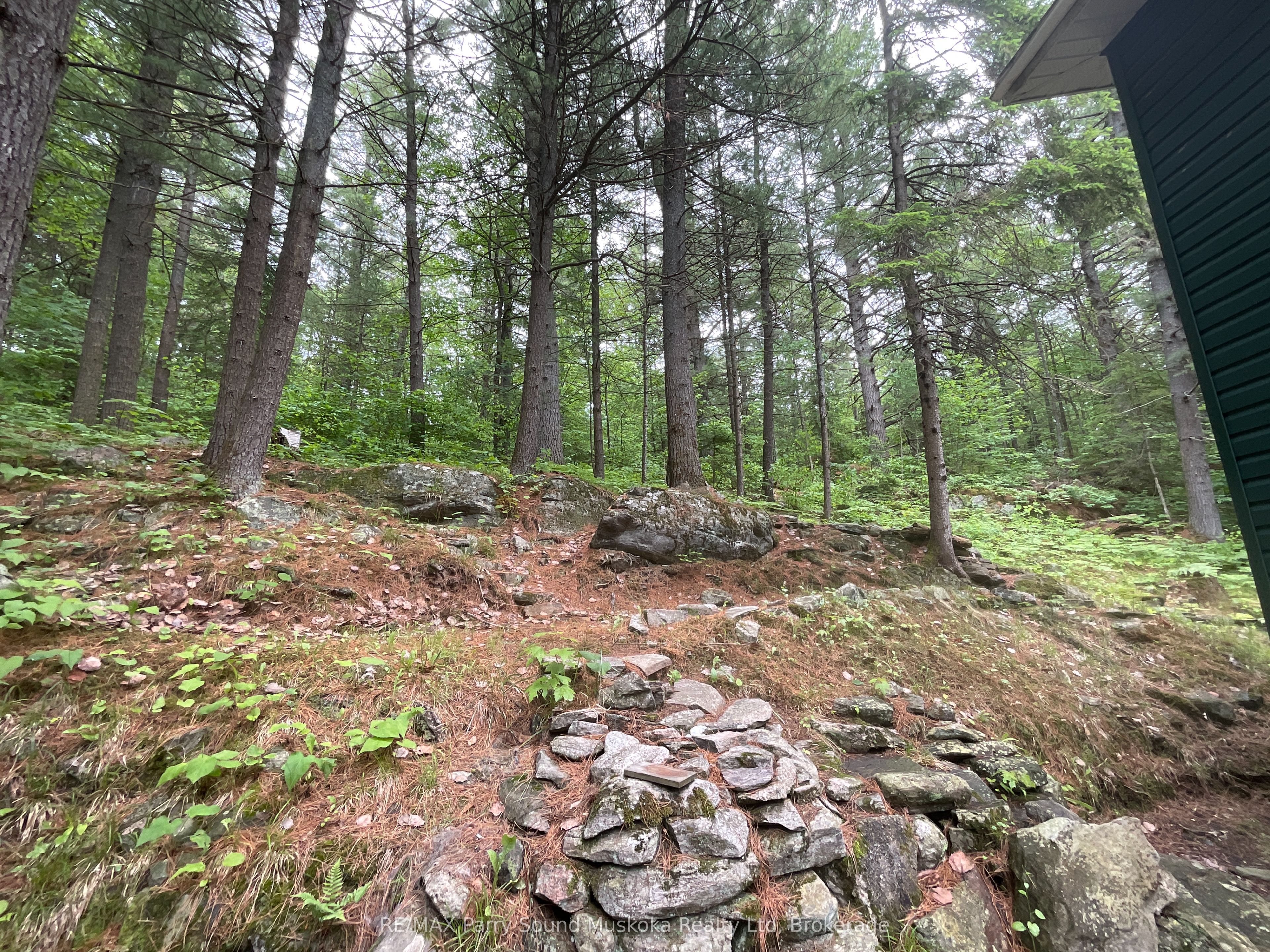 426 Ranger Bay Property Photo 25