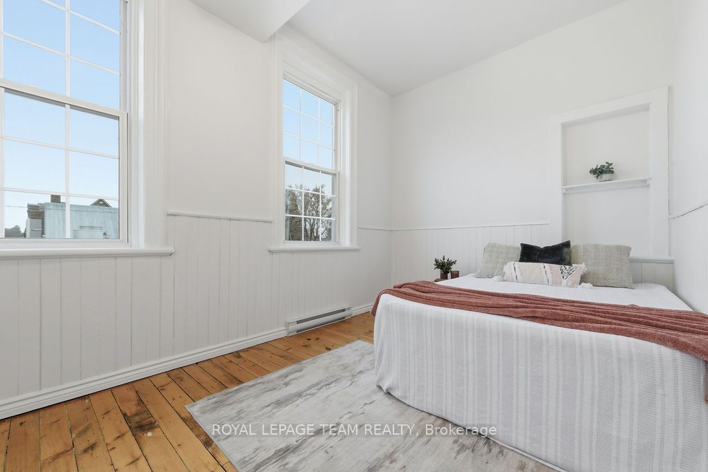 4 Elgin Street W Property Photo 33