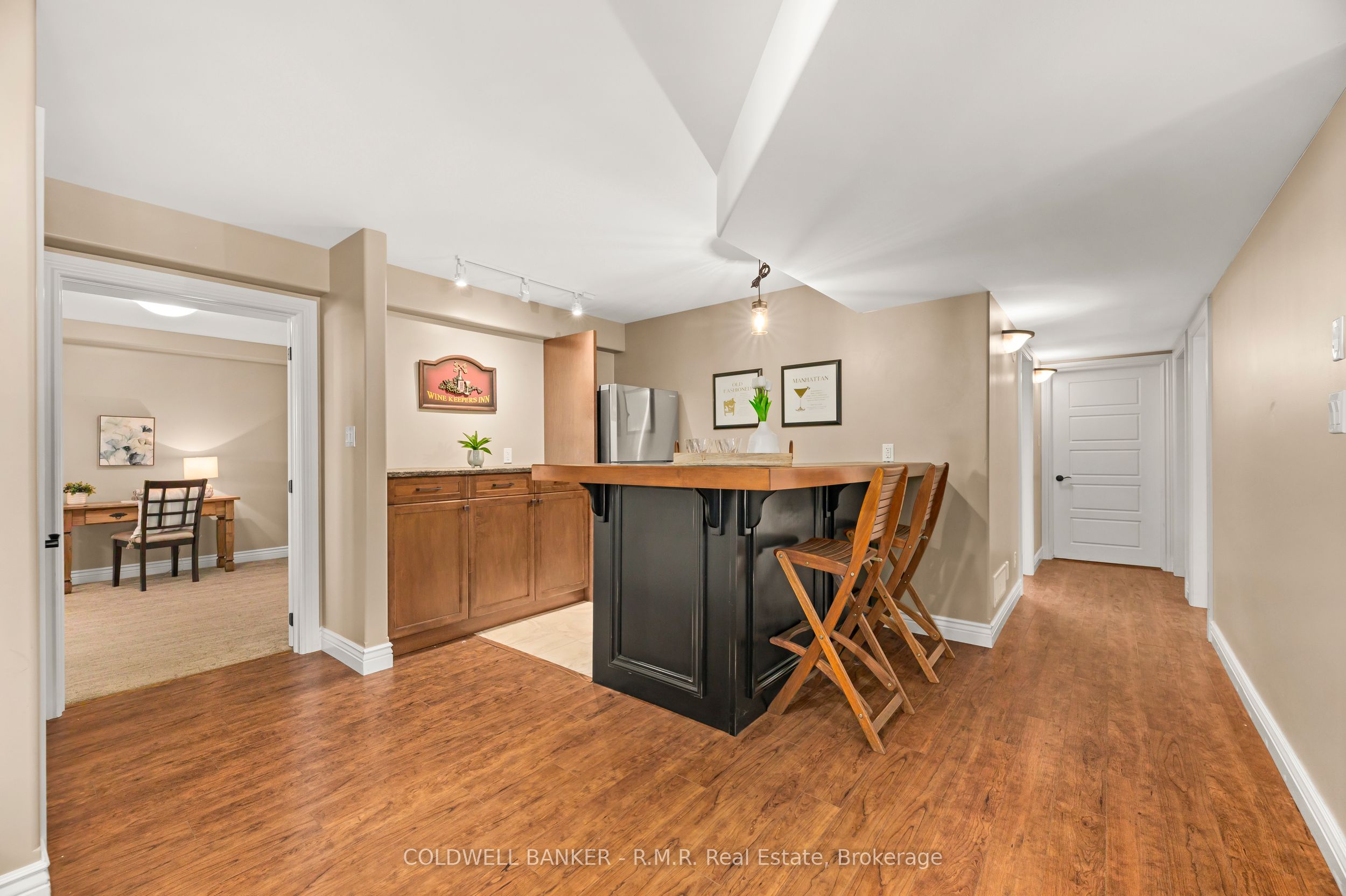 17 Castle Ridge Property Photo 29