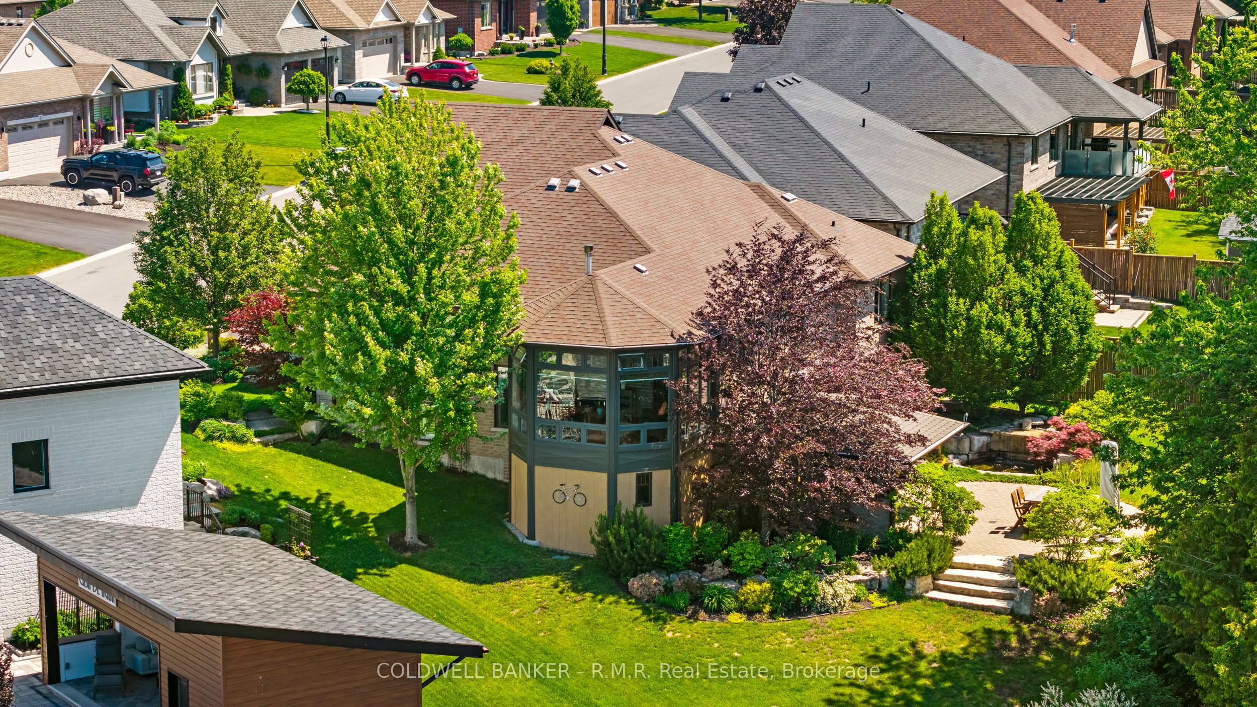 17 Castle Ridge Property Photo 37