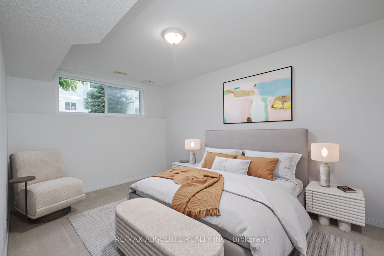 250 Gershwin Private Property Photo 18