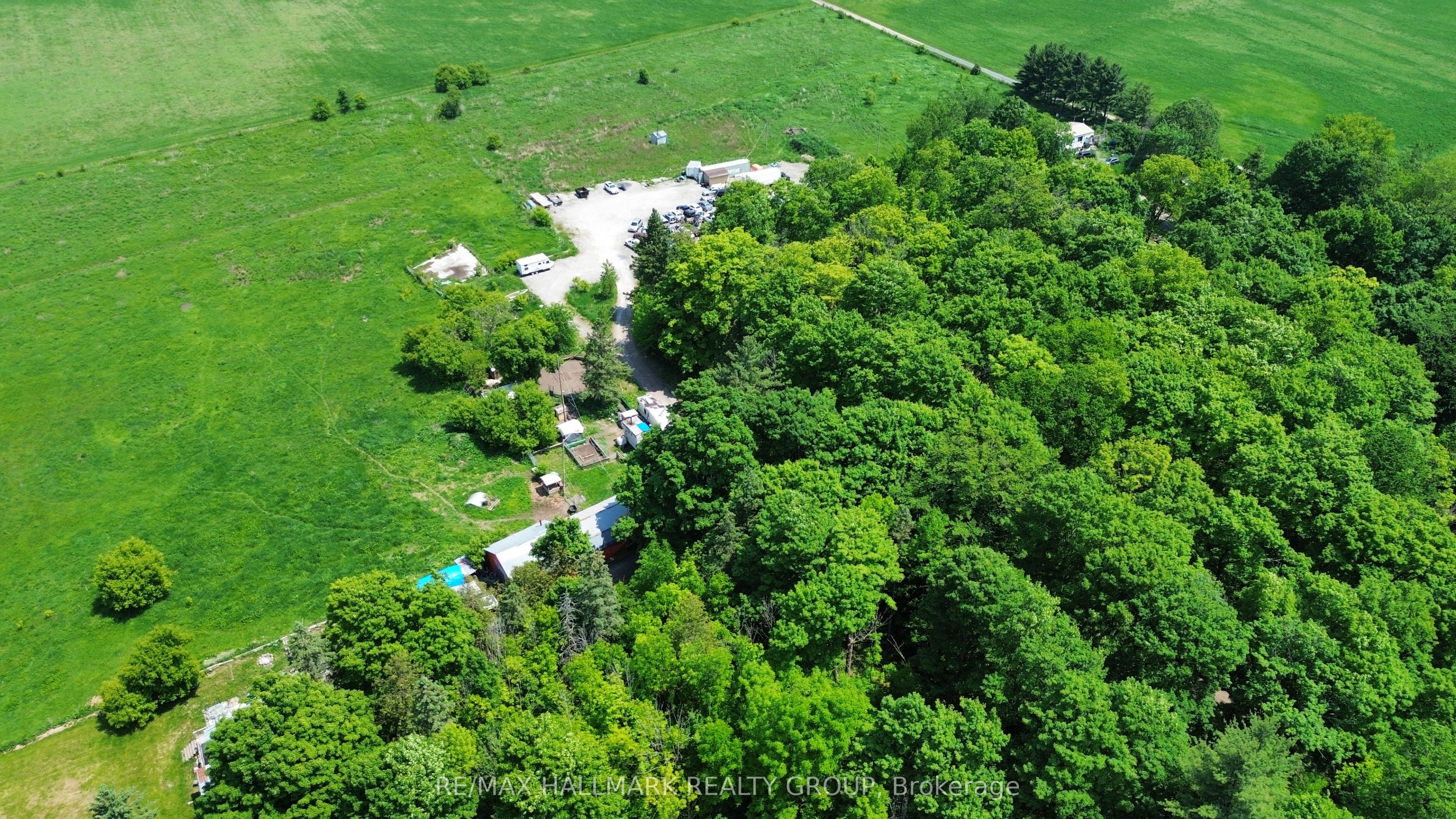 1675 Dunning Road Property Photo 6