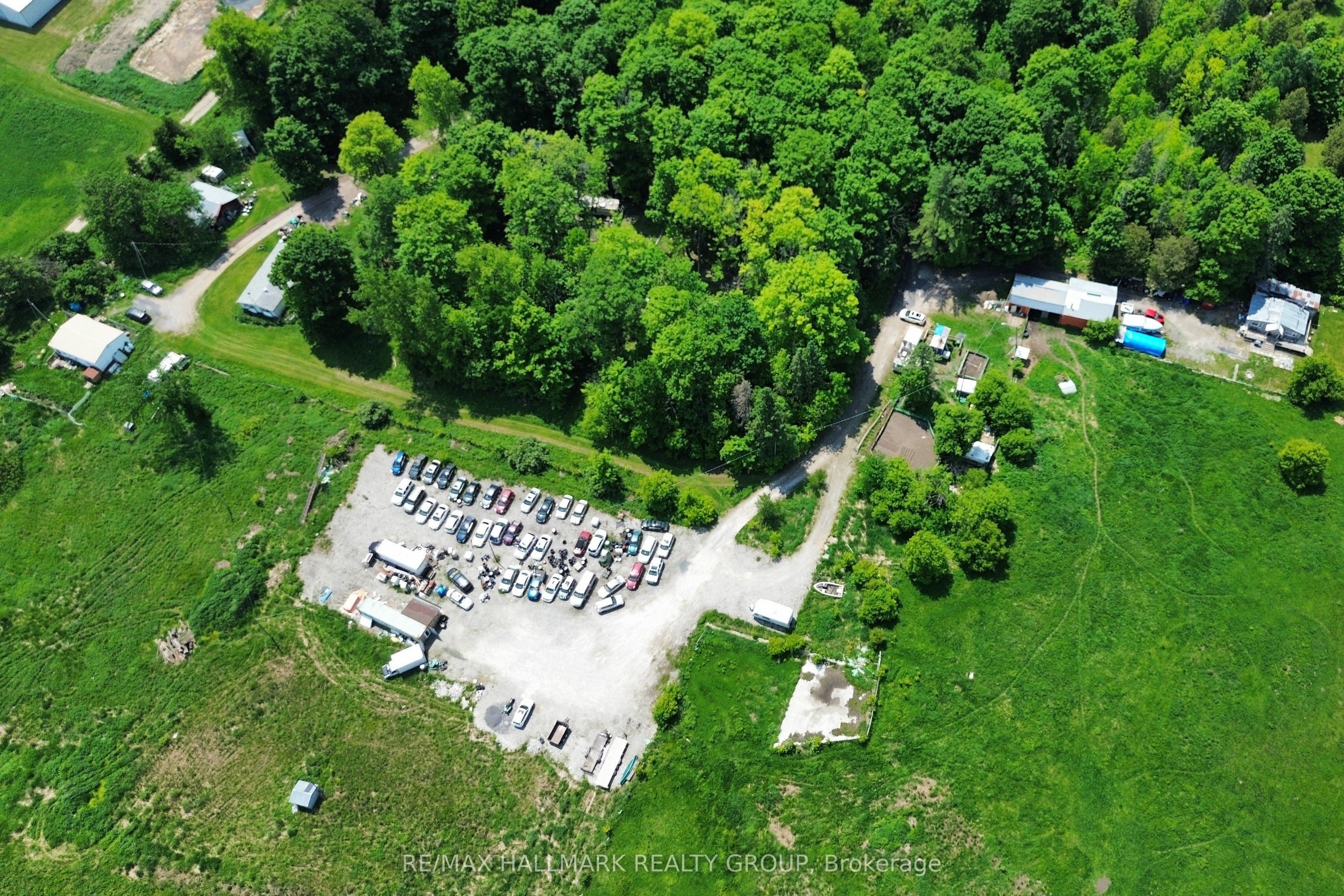 1675 Dunning Road Property Photo 10