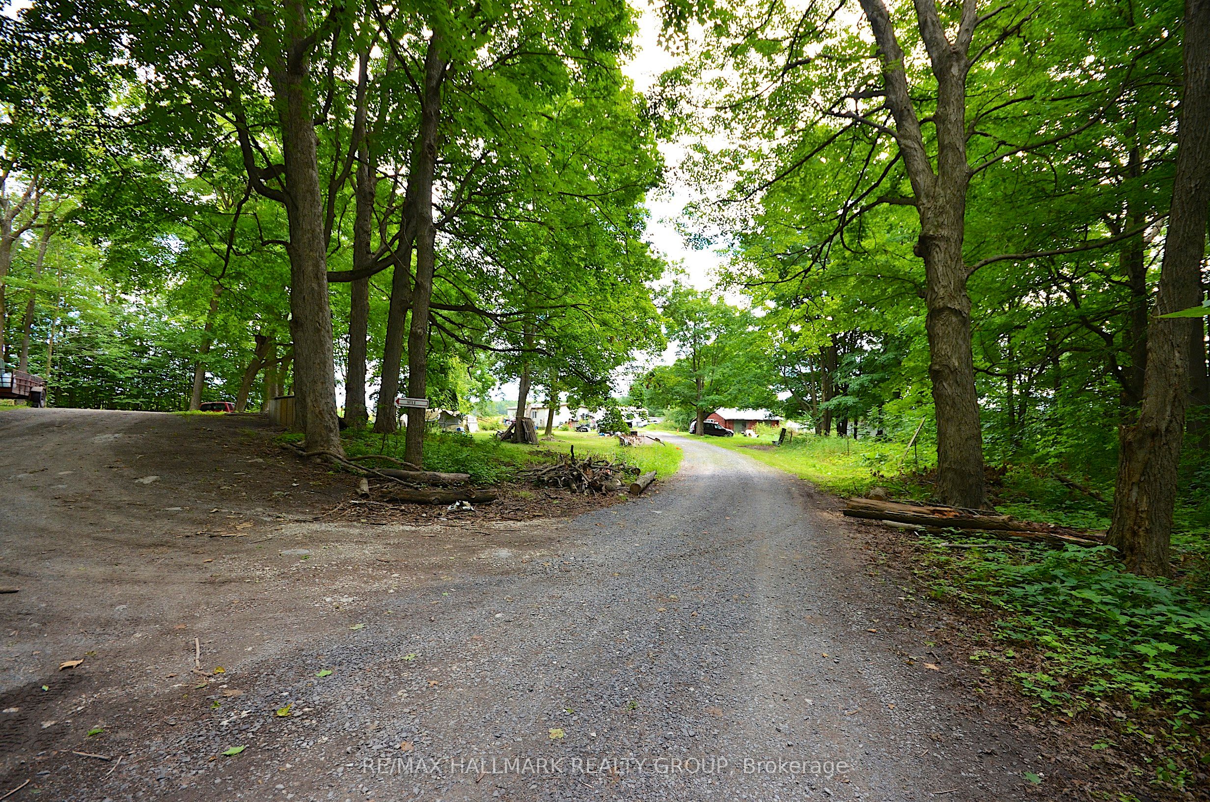 1675 Dunning Road Property Photo 37