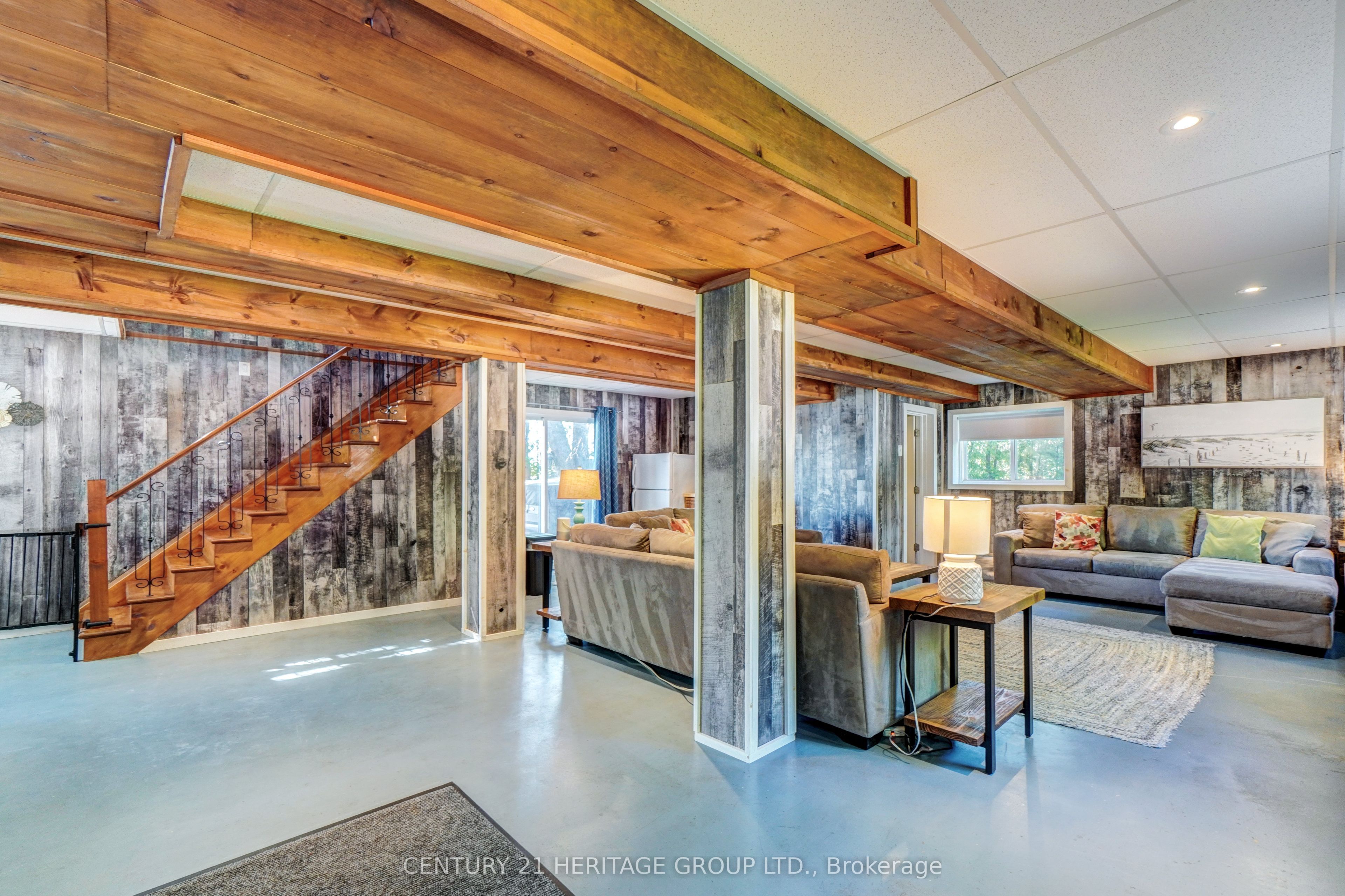 133 Oakdene Crescent Property Photo 13