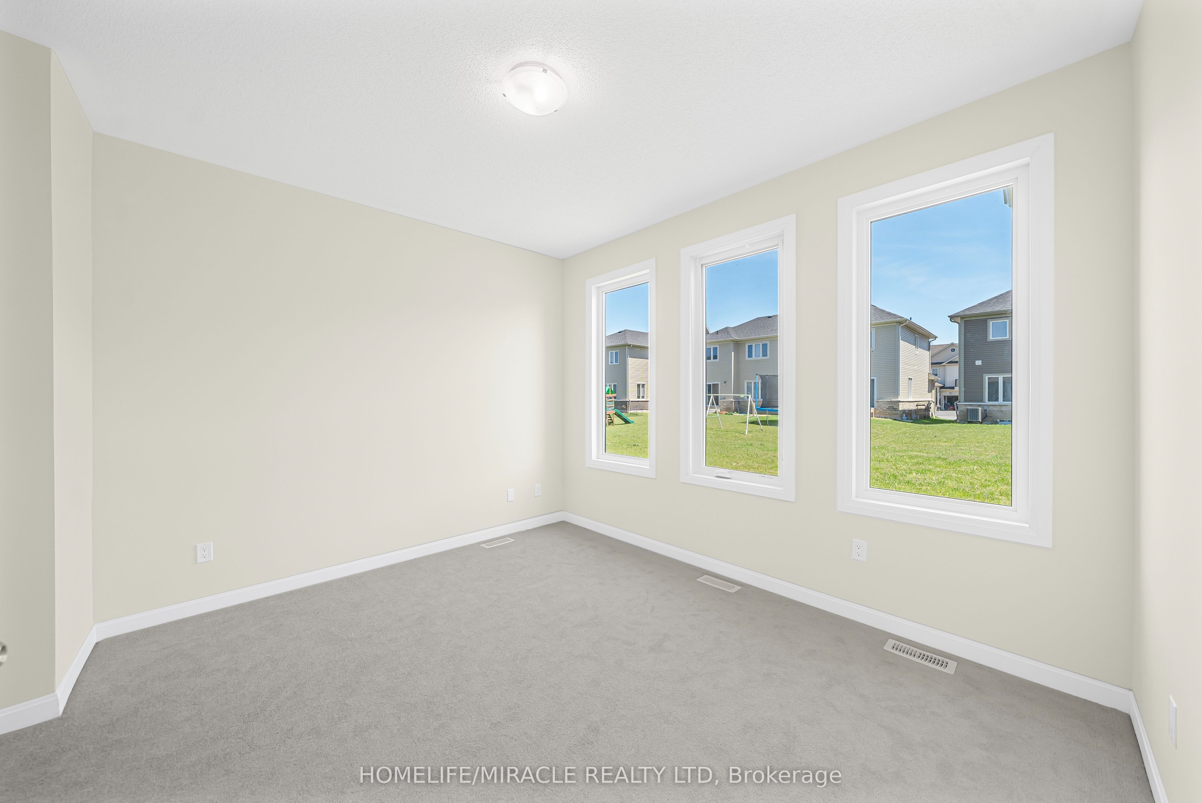9 Golf Links Drive Property Photo 21