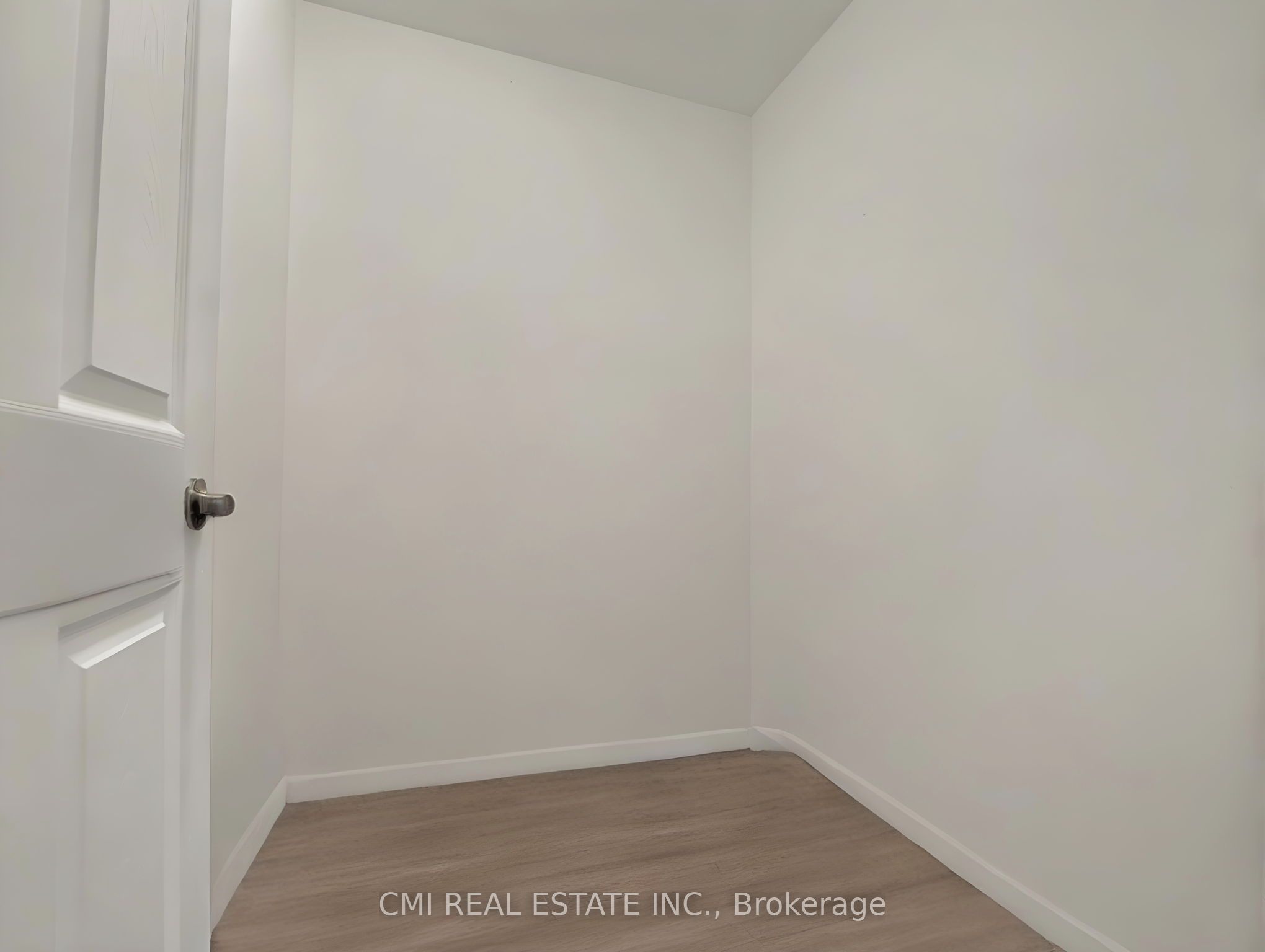 7732 Butternut Blvd Boulevard Property Photo 32
