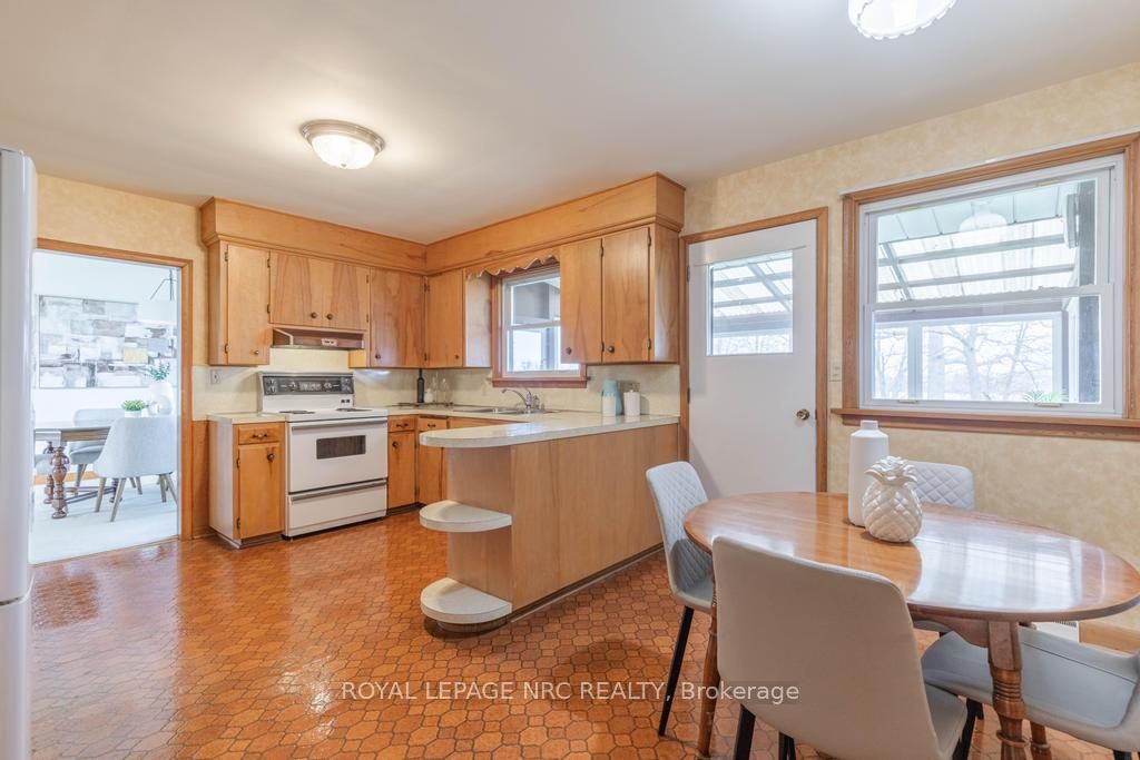 4521 Twenty First Street Property Photo 19