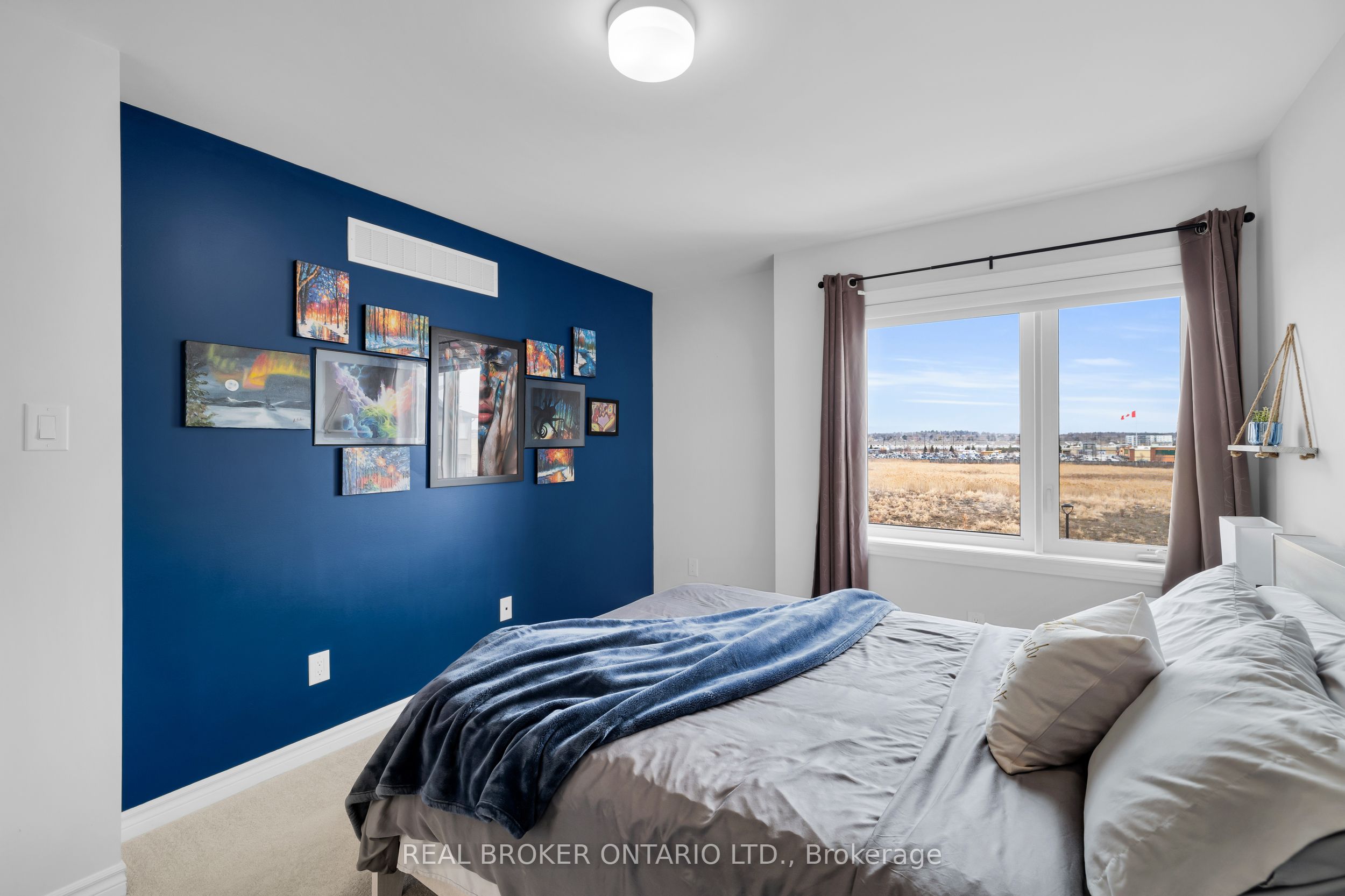 405 Pilot Private Property Photo 15
