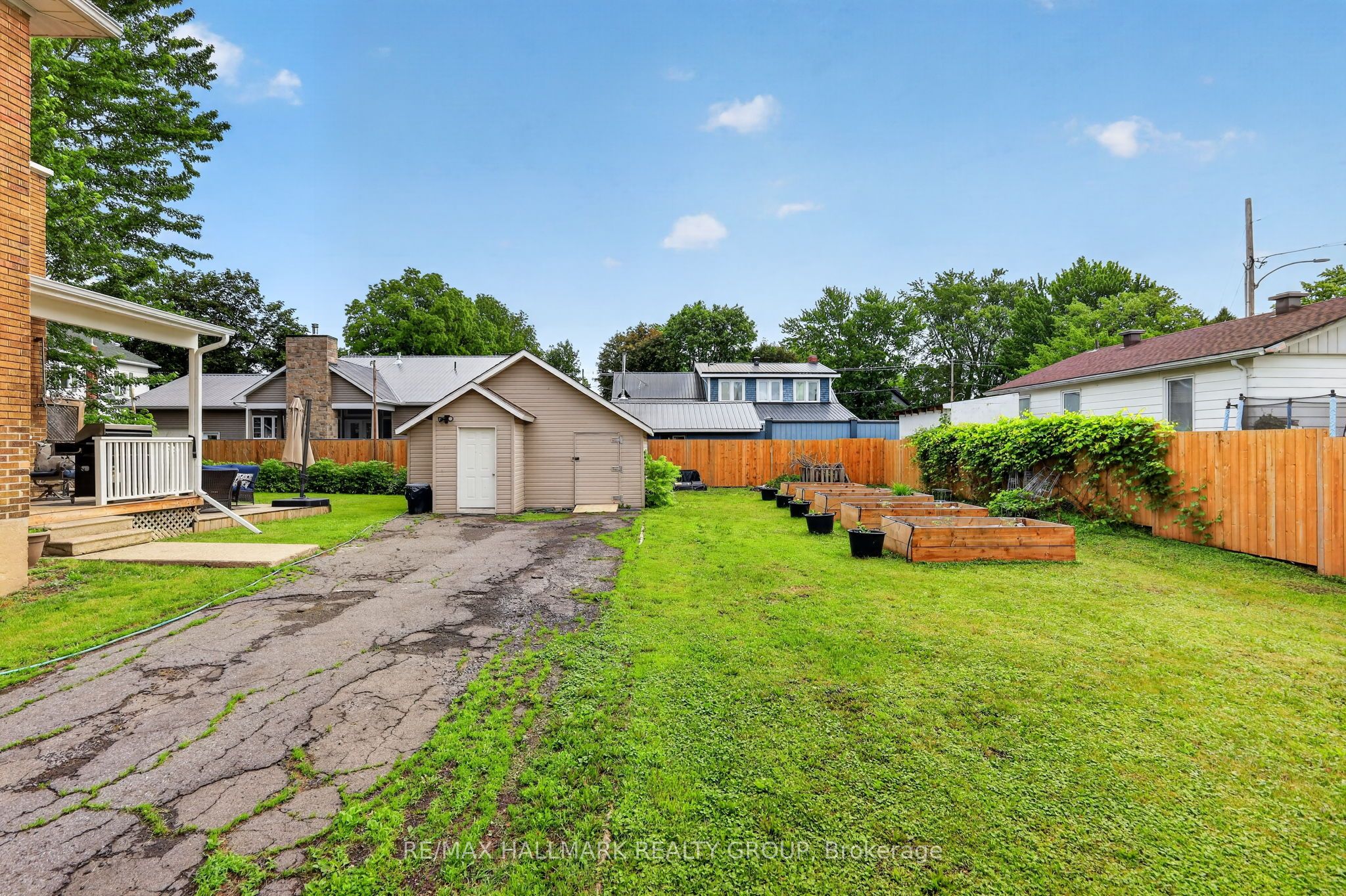 57 King Street Property Photo 46