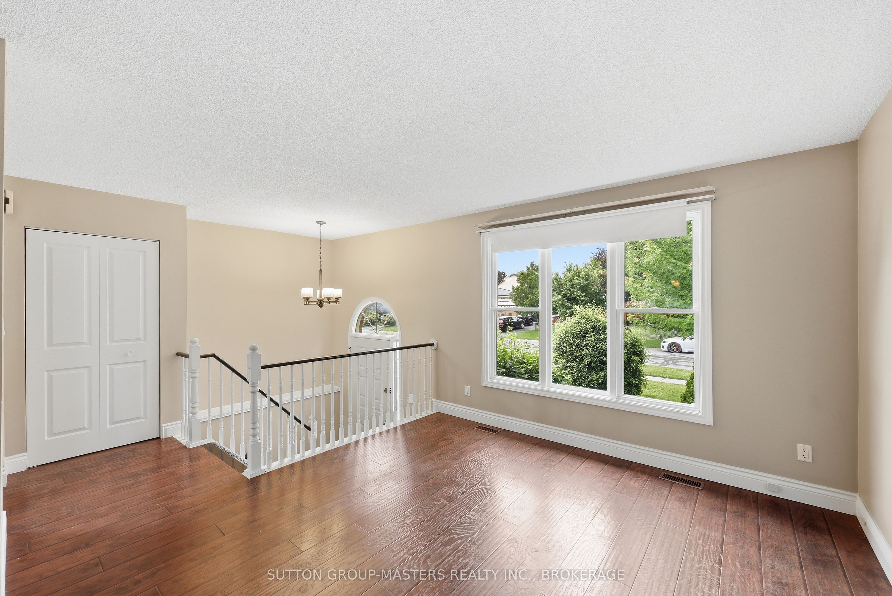 280 Owens Crescent Property Photo 14