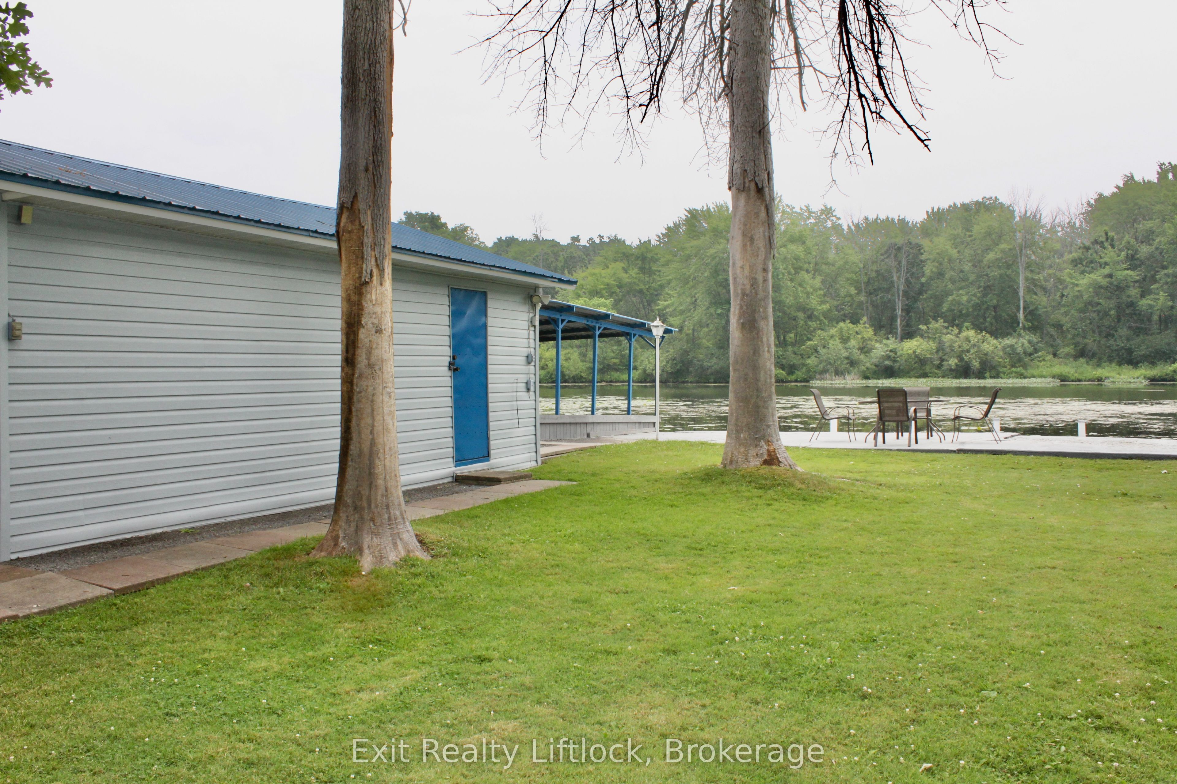 77 River Road W Property Photo 10