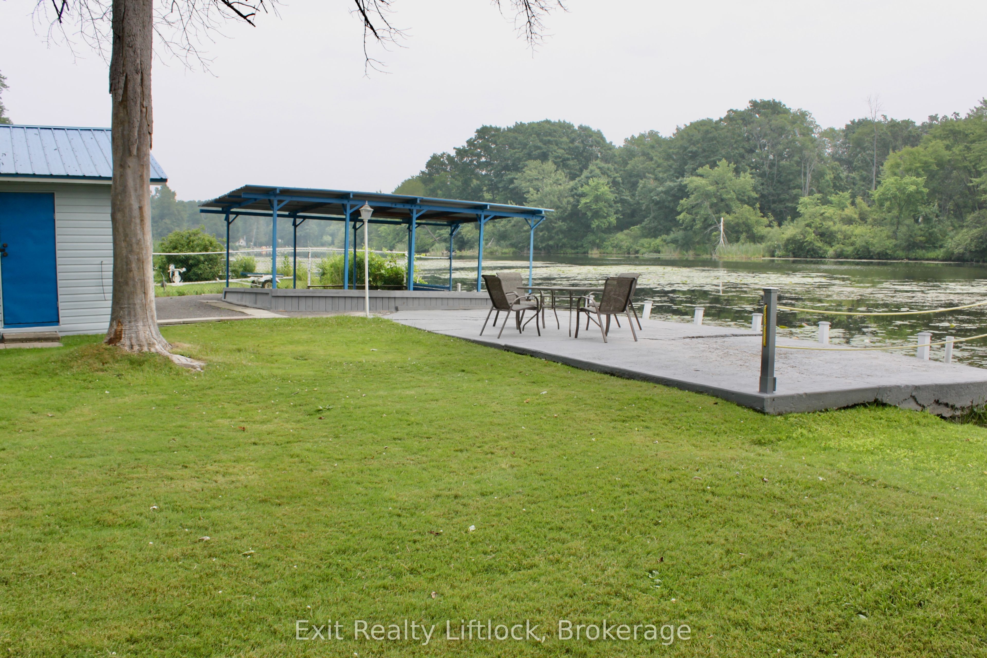 77 River Road W Property Photo 12