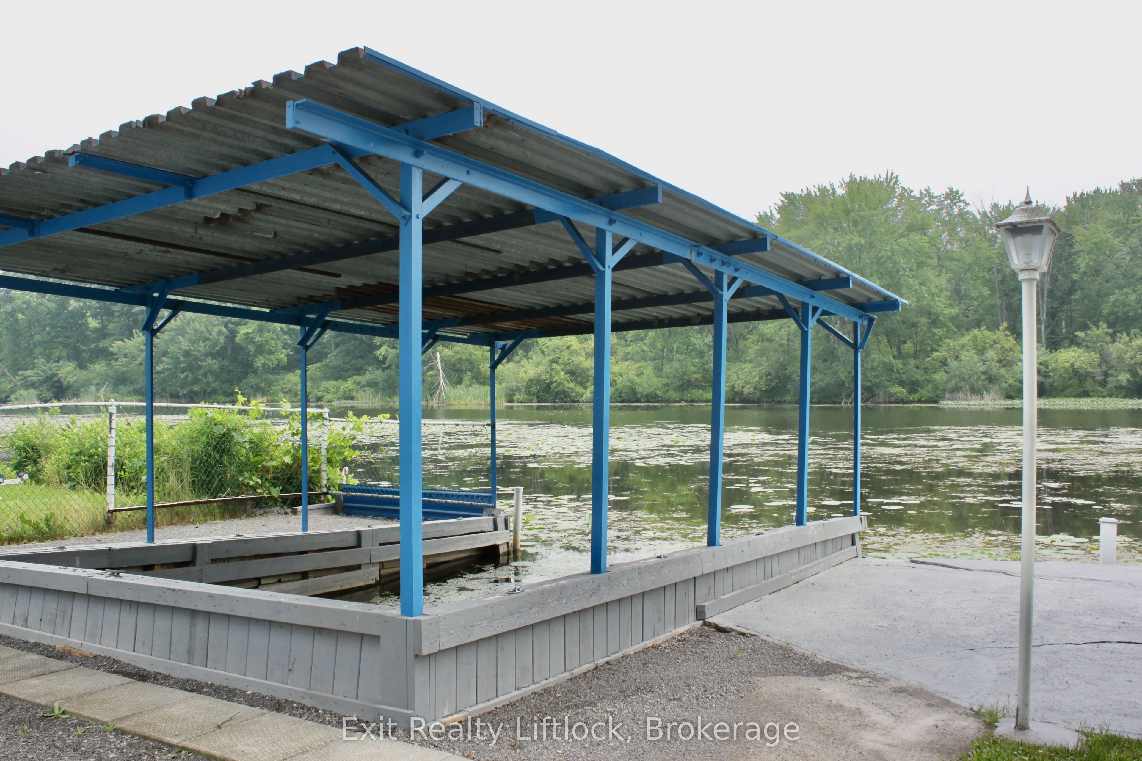 77 River Road W Property Photo 13