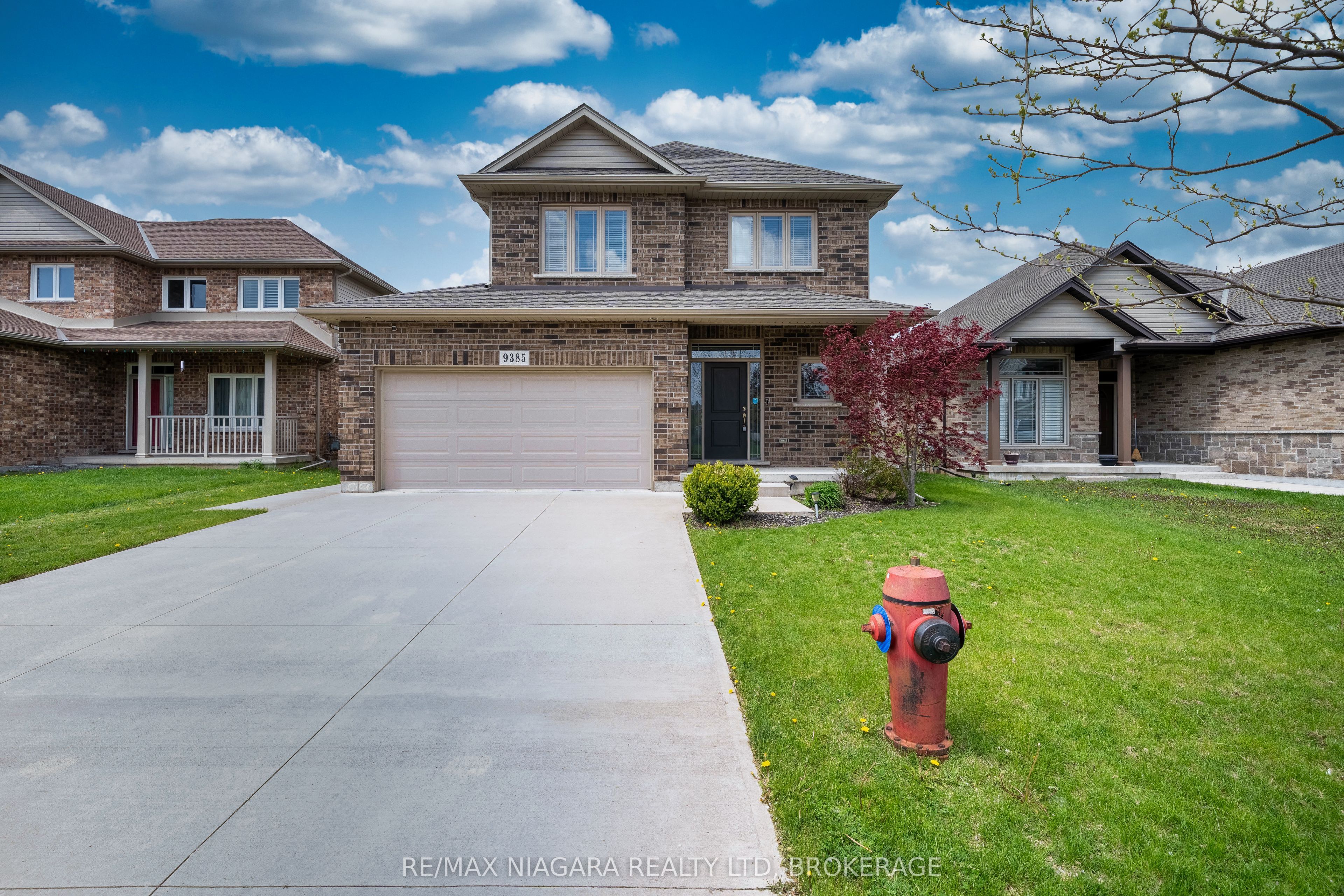 9385 Eagle Ridge Drive Property Photo 1
