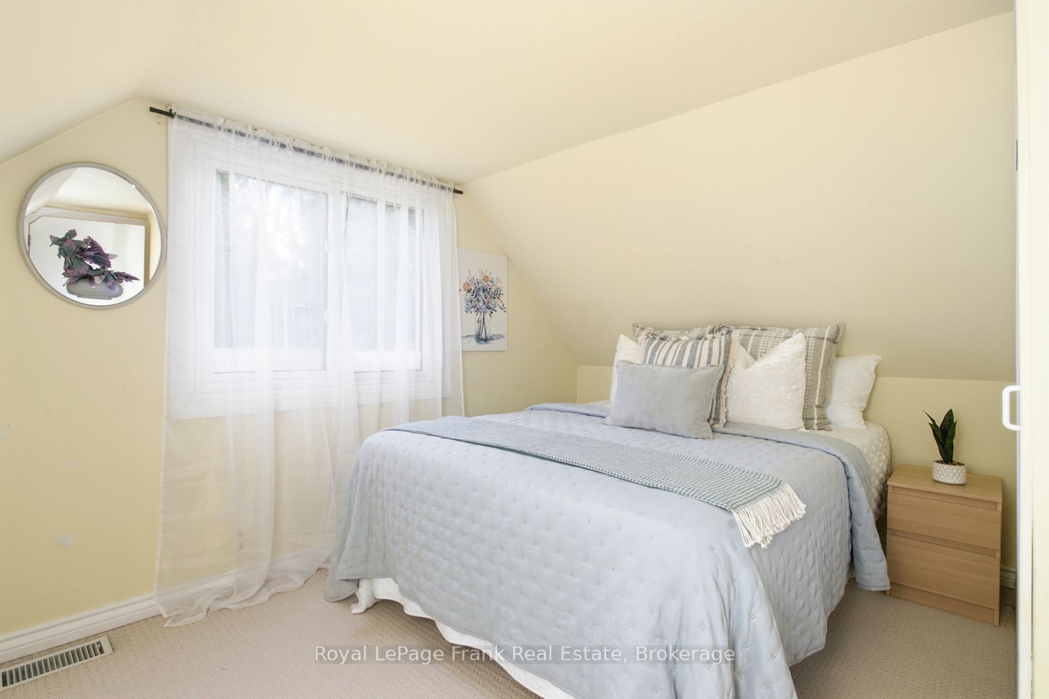 36 Wakeford Road Property Photo 28