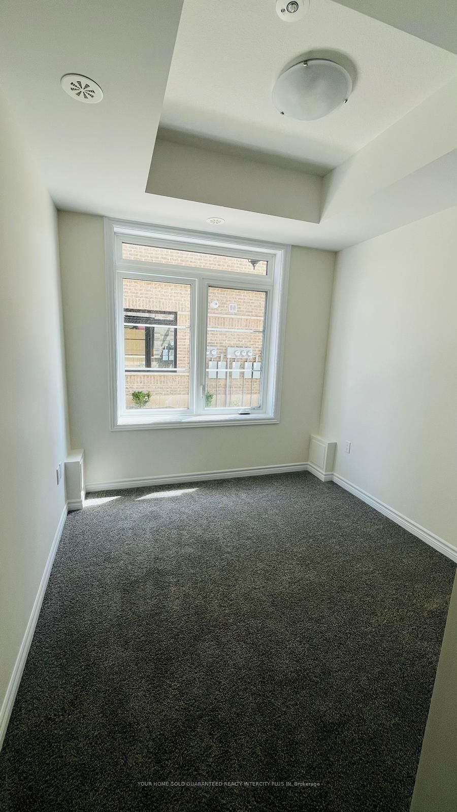 24 Lomond Lane Property Photo 4