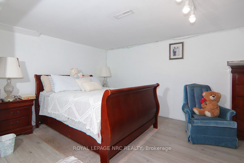 1006 Crescent Road Property Photo 45