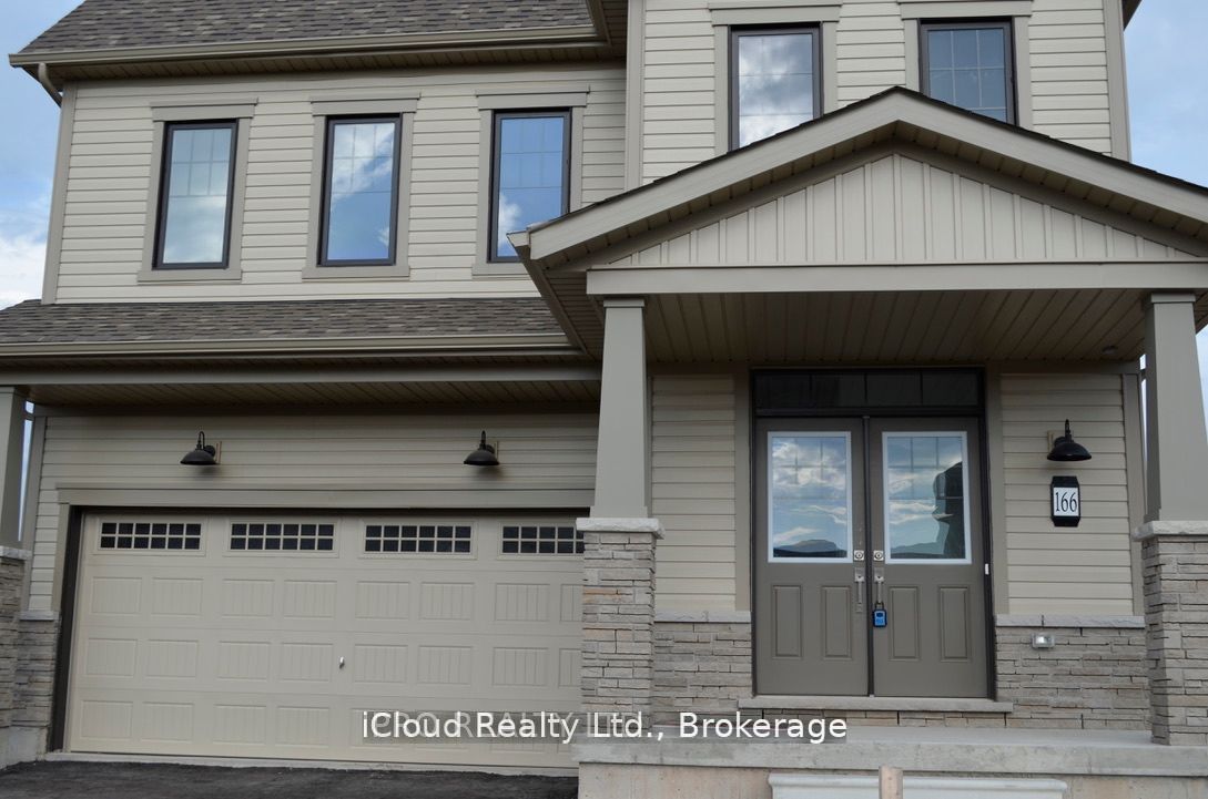 166 Aviron Crescent