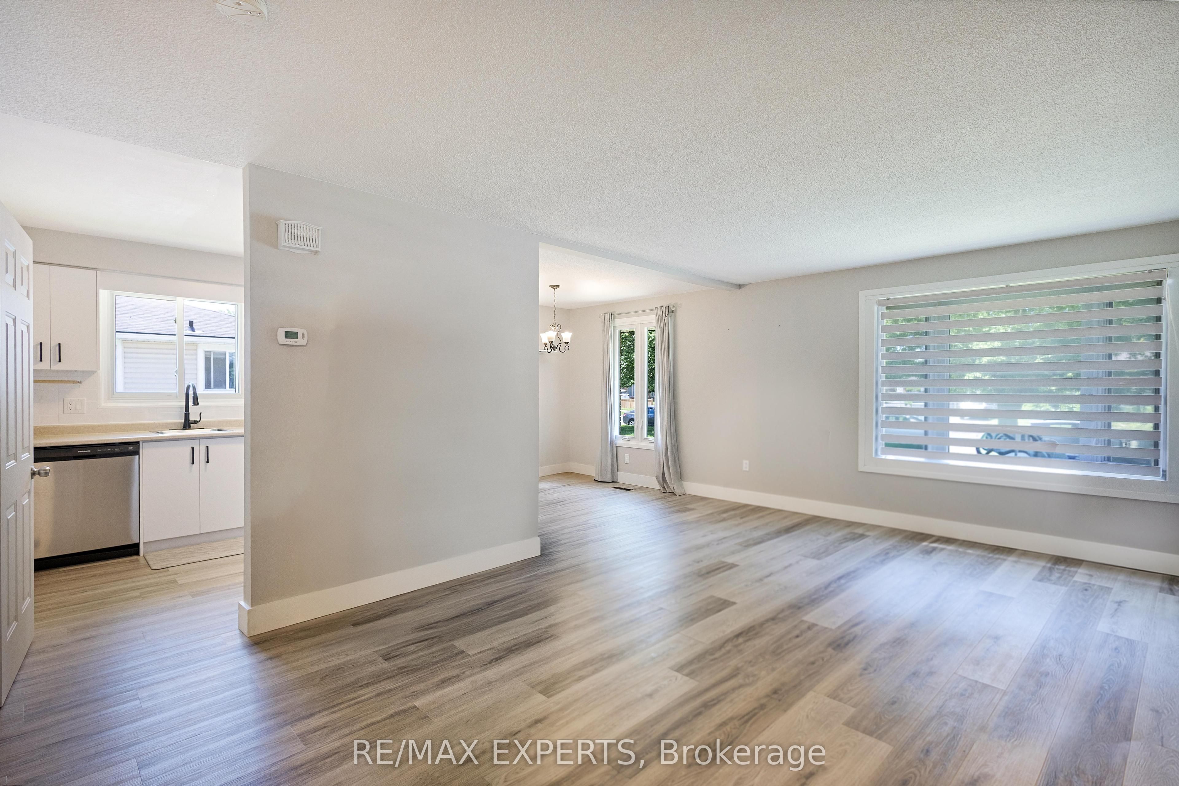 360 First Avenue Property Photo 6
